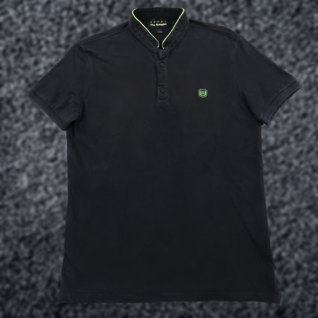 The Kooples The Kooples Polo Mens Small Fitted Slim Black Band Blade Collar Crest Logo SPORT Shirt Mens Small Black Logo Crest Polo SPORT The Kooples Size US S / EU 44-46 / 1 - 1 Thumbnail