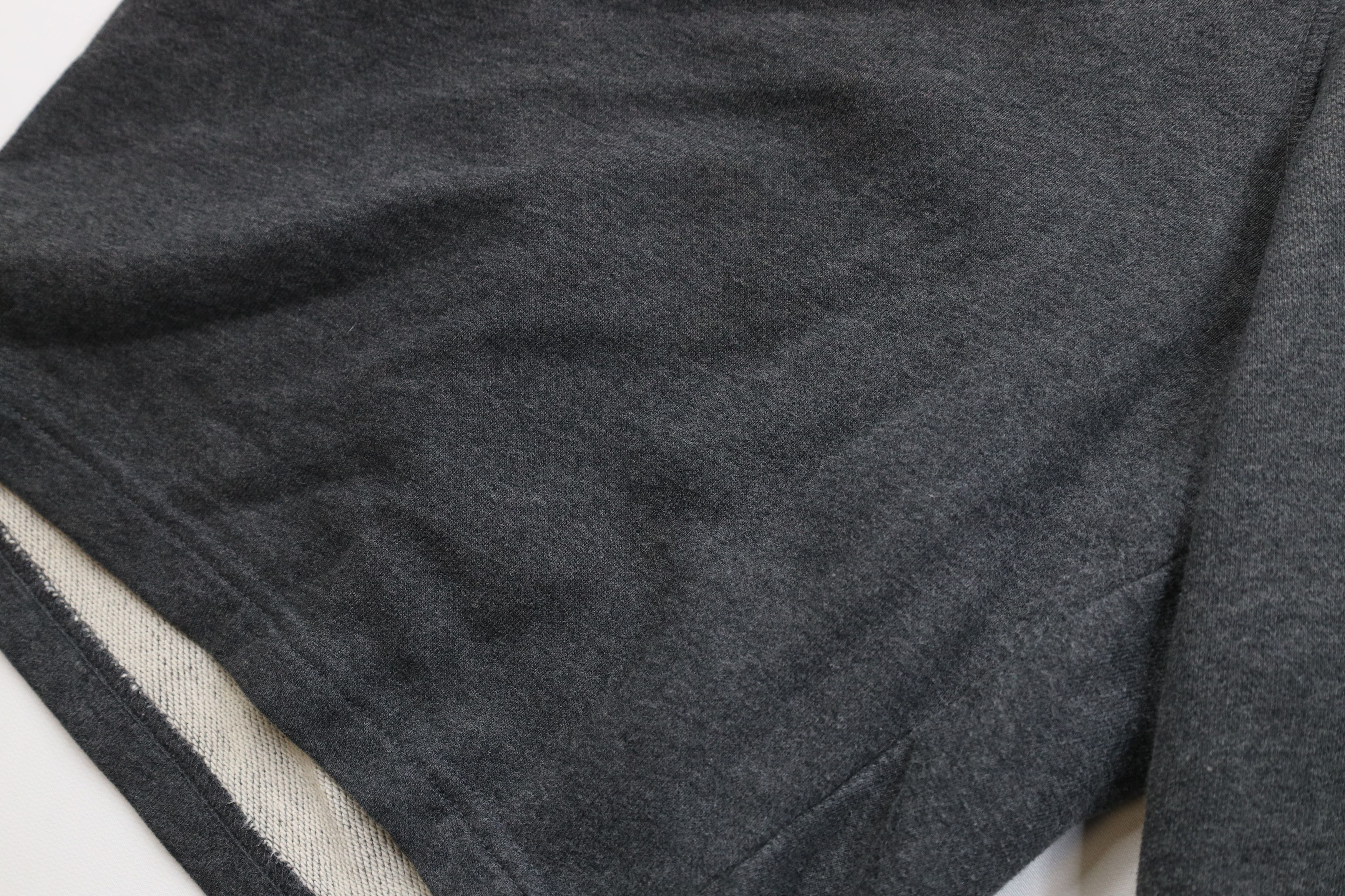 Champion Vintage Y2K Champion Spell Above Knee Sweatpants Shorts Gray Size US 38 / EU 54 - 6 Thumbnail