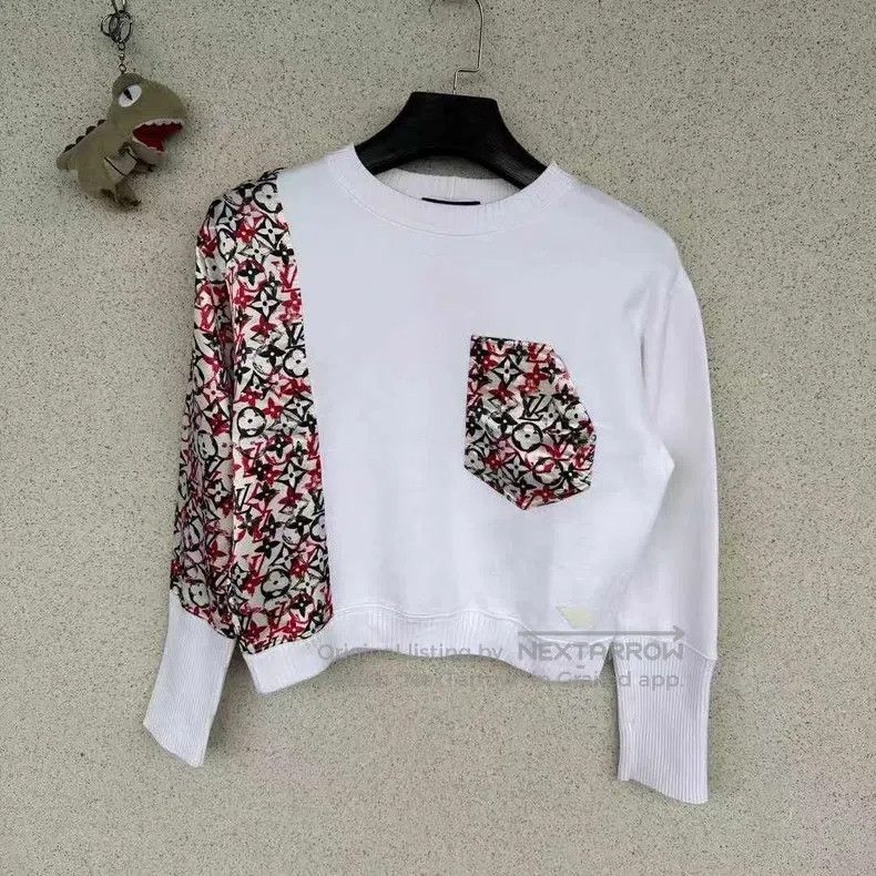 Louis Vuitton Louis Vuitton Reading Patchwork Sweatshirt Size US S / EU 44-46 / 1 - 1 Thumbnail