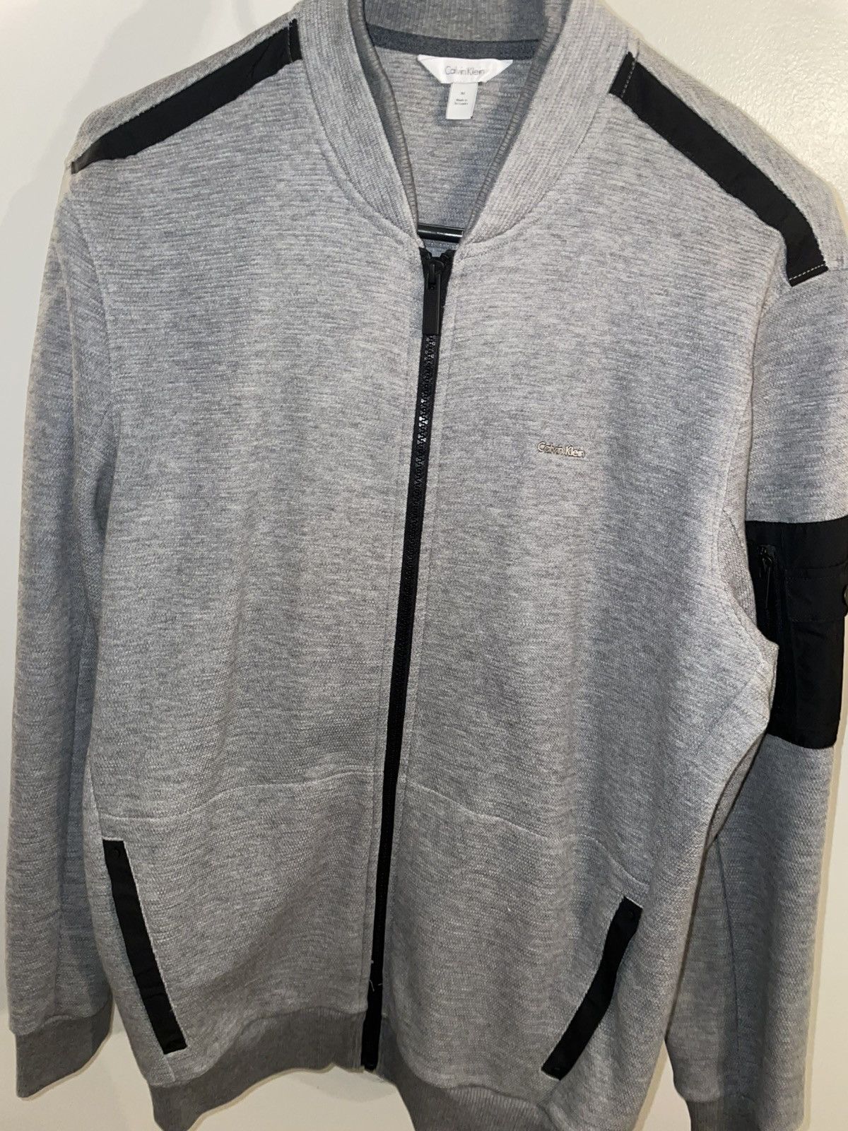 Calvin Klein Calvin Klein Grey Zip Up Sweater Size US M / EU 48-50 / 2 - 1 Thumbnail