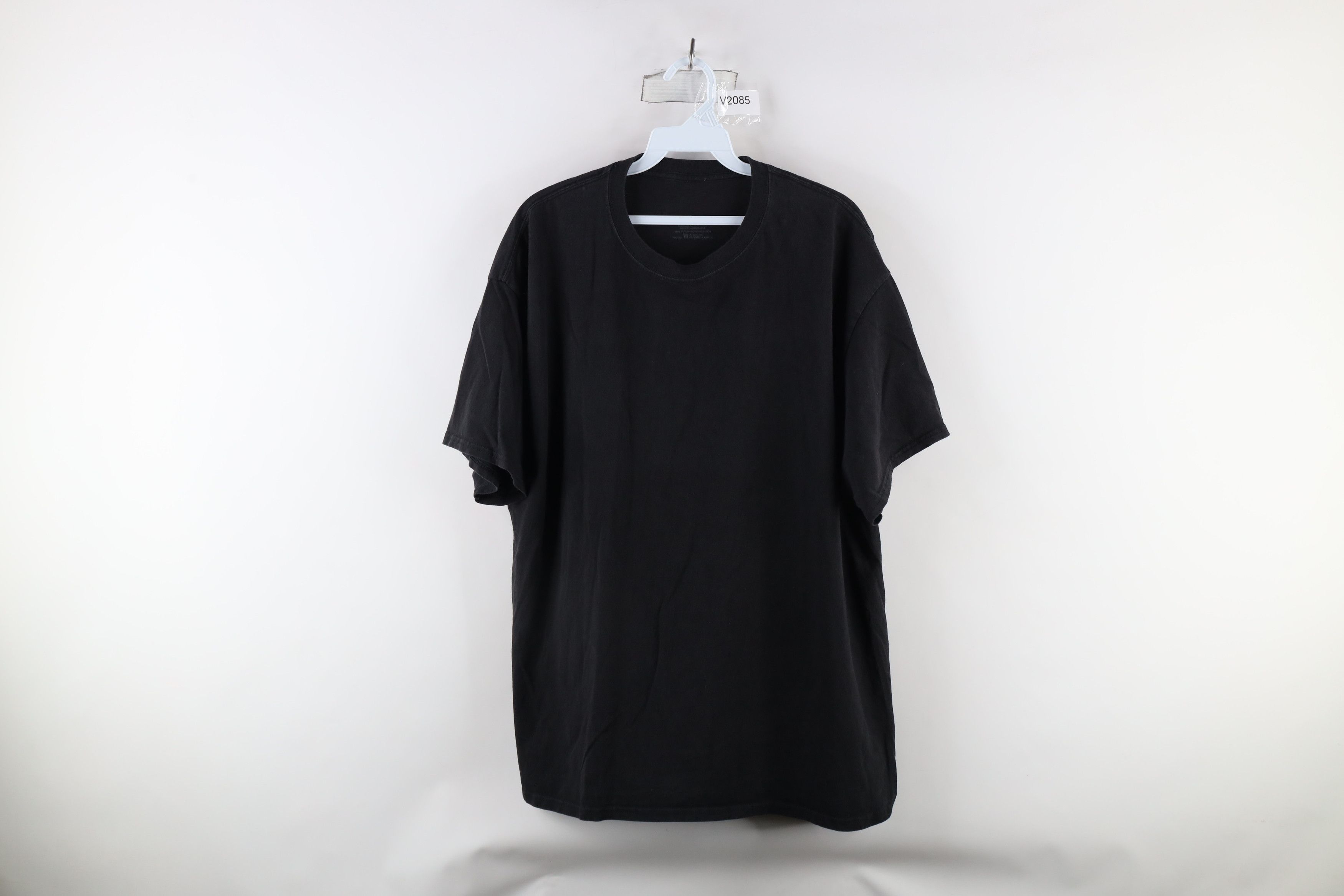 Vintage Vintage Y2K Streetwear Short Sleeve T-Shirt Black Cotton Size US XL / EU 56 / 4 - 1 Thumbnail