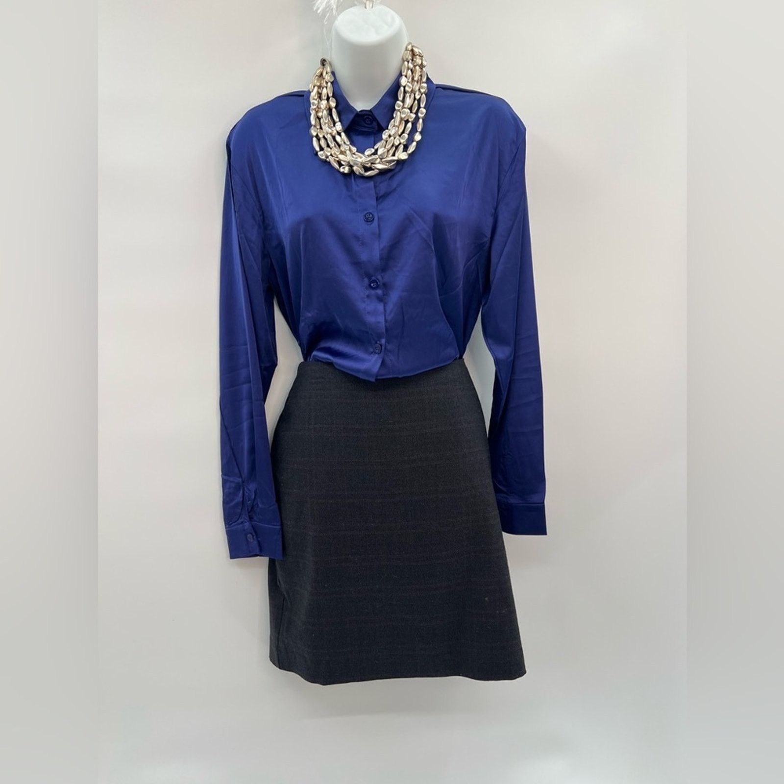 & Other Stories Blue Satin Shirt for Women Buttoned Long Sleeve Tunic Top Size L / US 10 / IT 46 - 3 Thumbnail