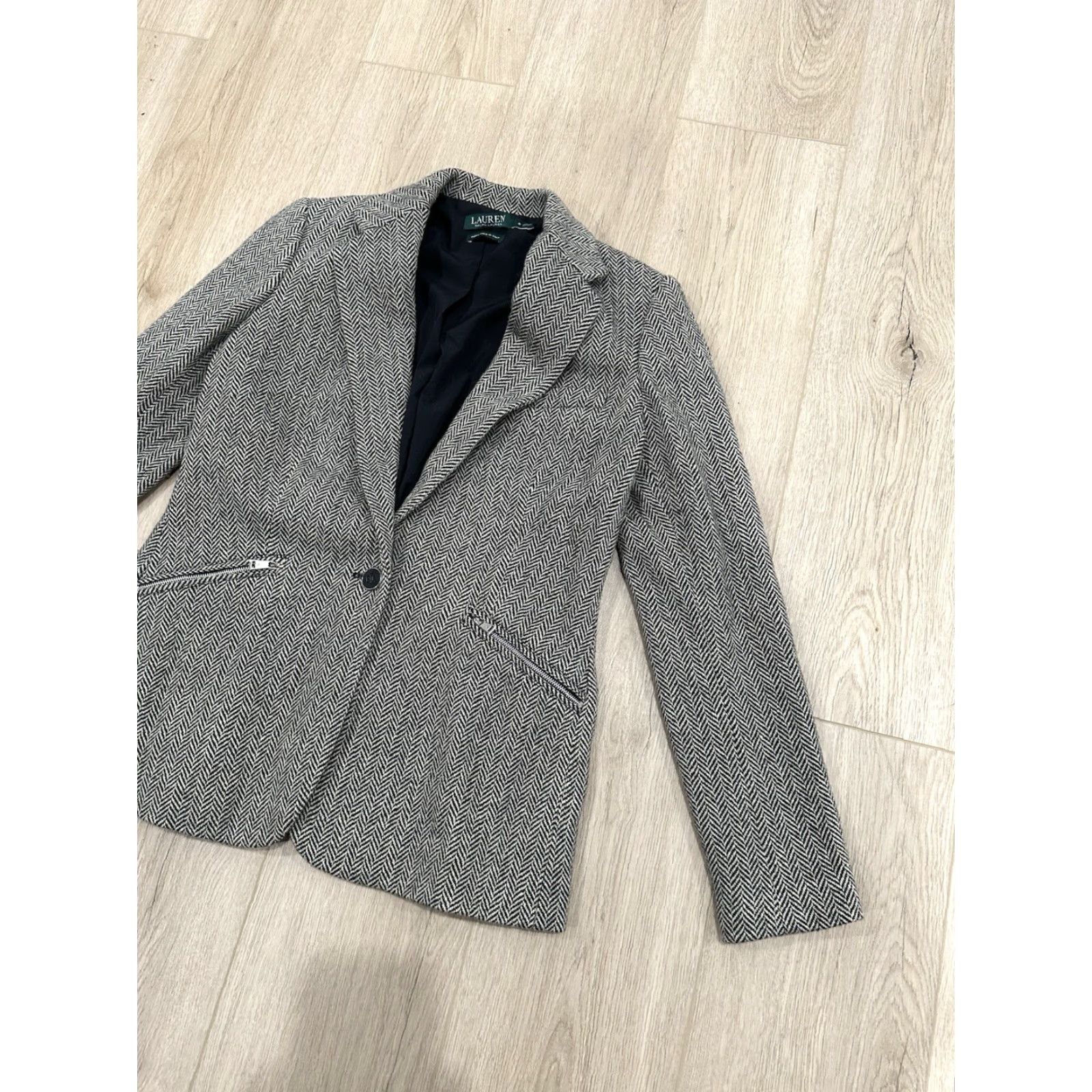 Ralph Lauren VINTAGE Ralph Lauren Blazer Herringbone Tweed Wool Brown/Black Size 8 Womens Regular Jacket Size M / US 6-8 / IT 42-44 - 2 Thumbnail