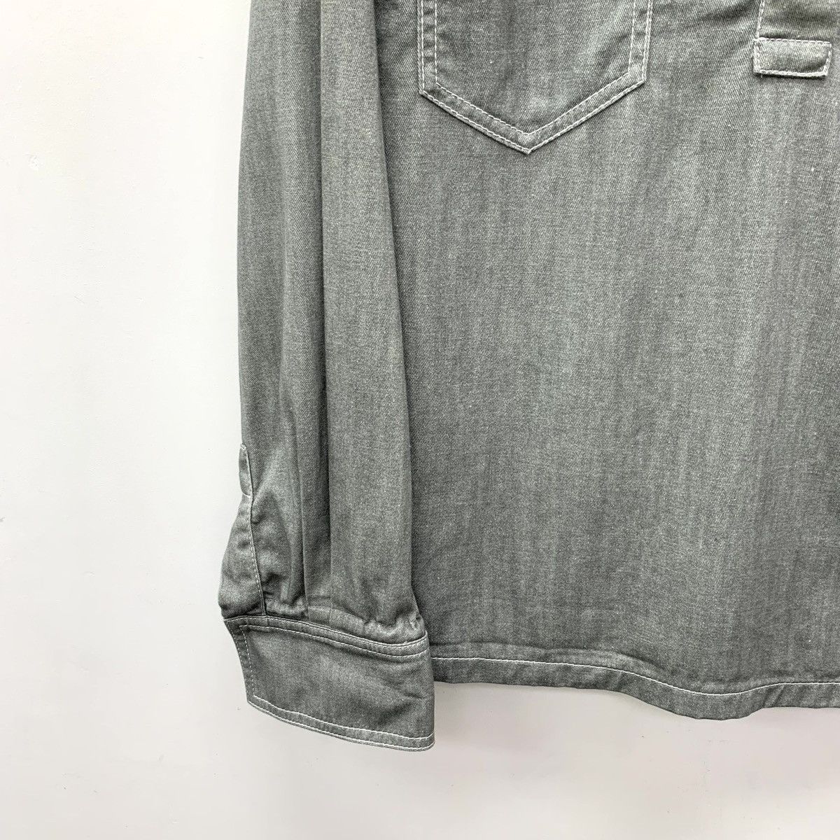 Fendi Fendi Gray-Green Logo Embossed Long Sleeve Denim Shirt K26WX Size US L / EU 52-54 / 3 - 4 Thumbnail