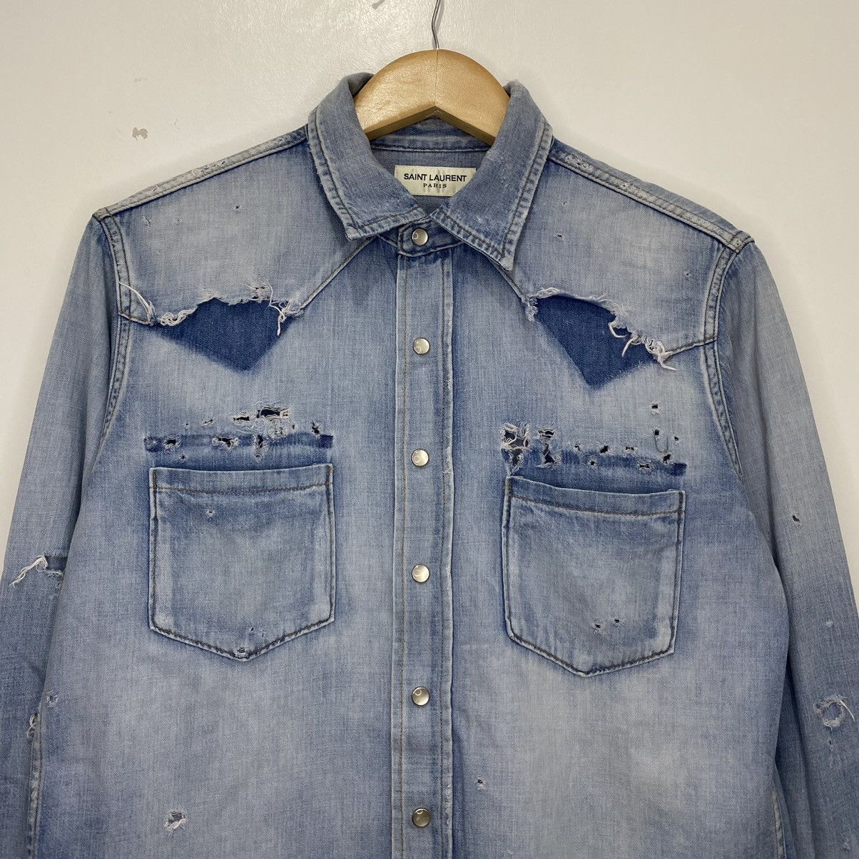 Saint Laurent Paris Saint Laurent Paris Distressed Denim Shirt Size US XS / EU 42 / 0 - 4 Thumbnail