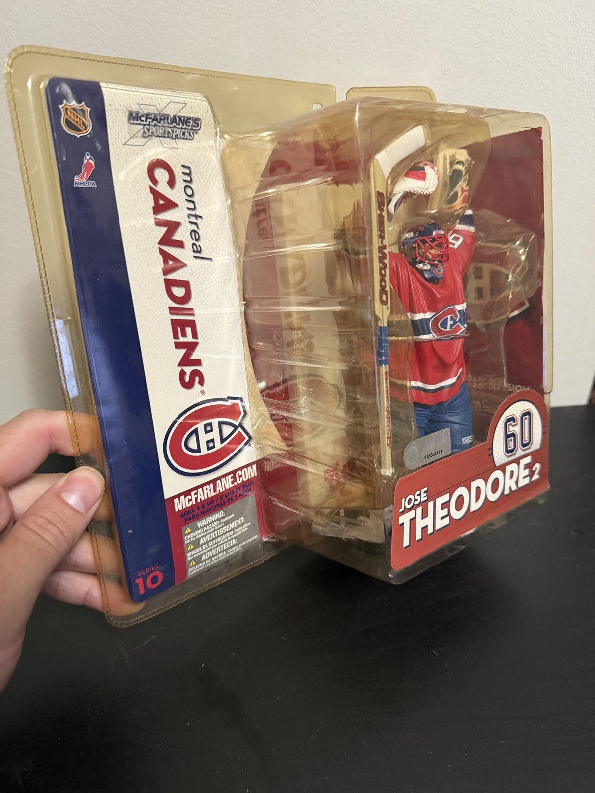 NHL Jose Theodore Montreal Canadiens Mcfarlane Series 10 2005 Size ONE SIZE - 3 Thumbnail