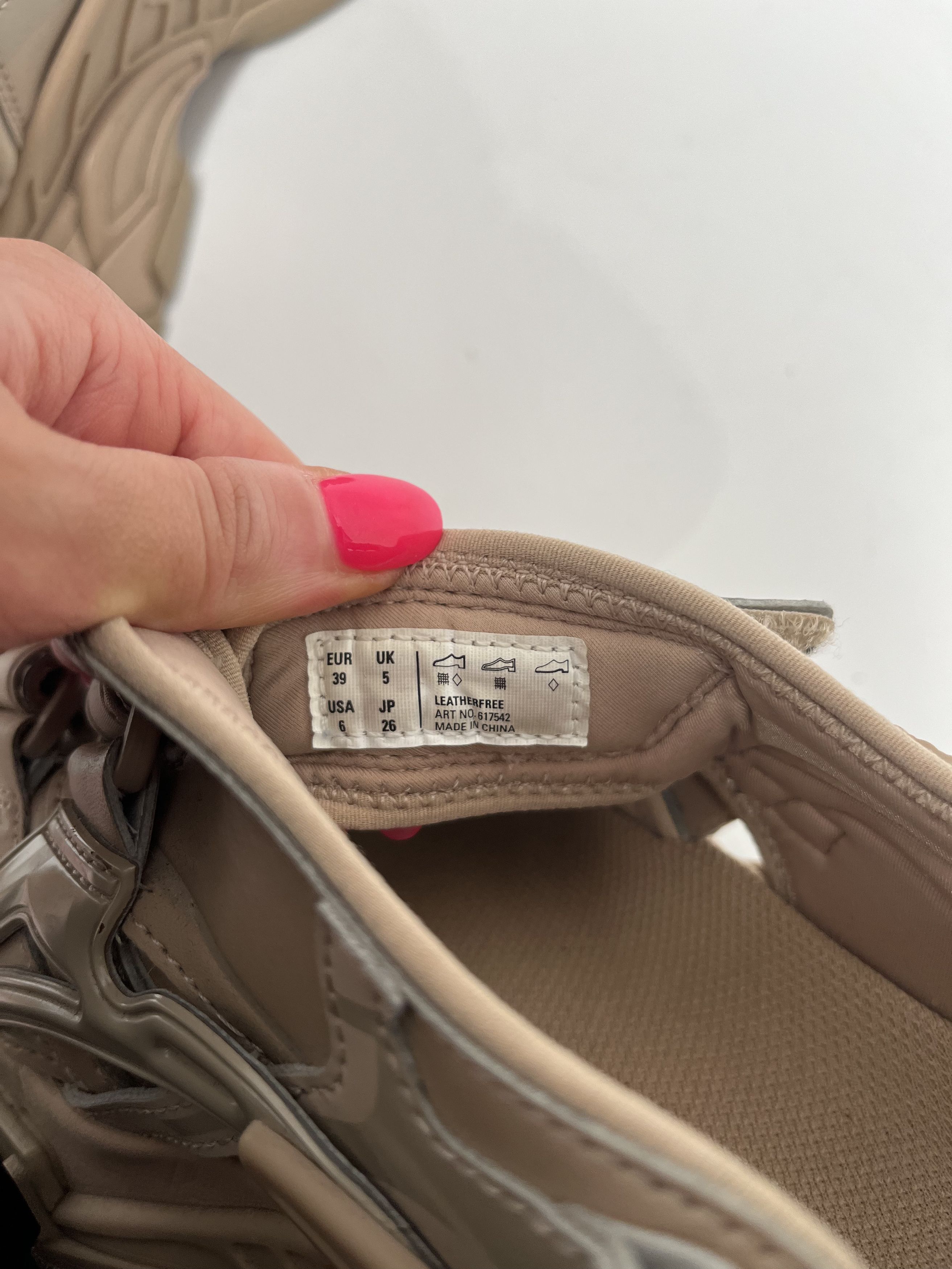 Balenciaga Track sandal - sand/biege colour Size US 8.5 / IT 38.5 - 6 Thumbnail