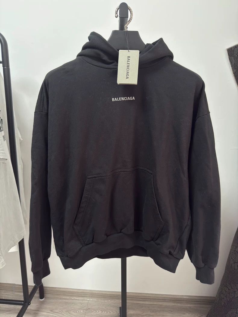 Balenciaga Balenciaga Front and back reflective sweatshirt Size US S / EU 44-46 / 1 - 1 Thumbnail