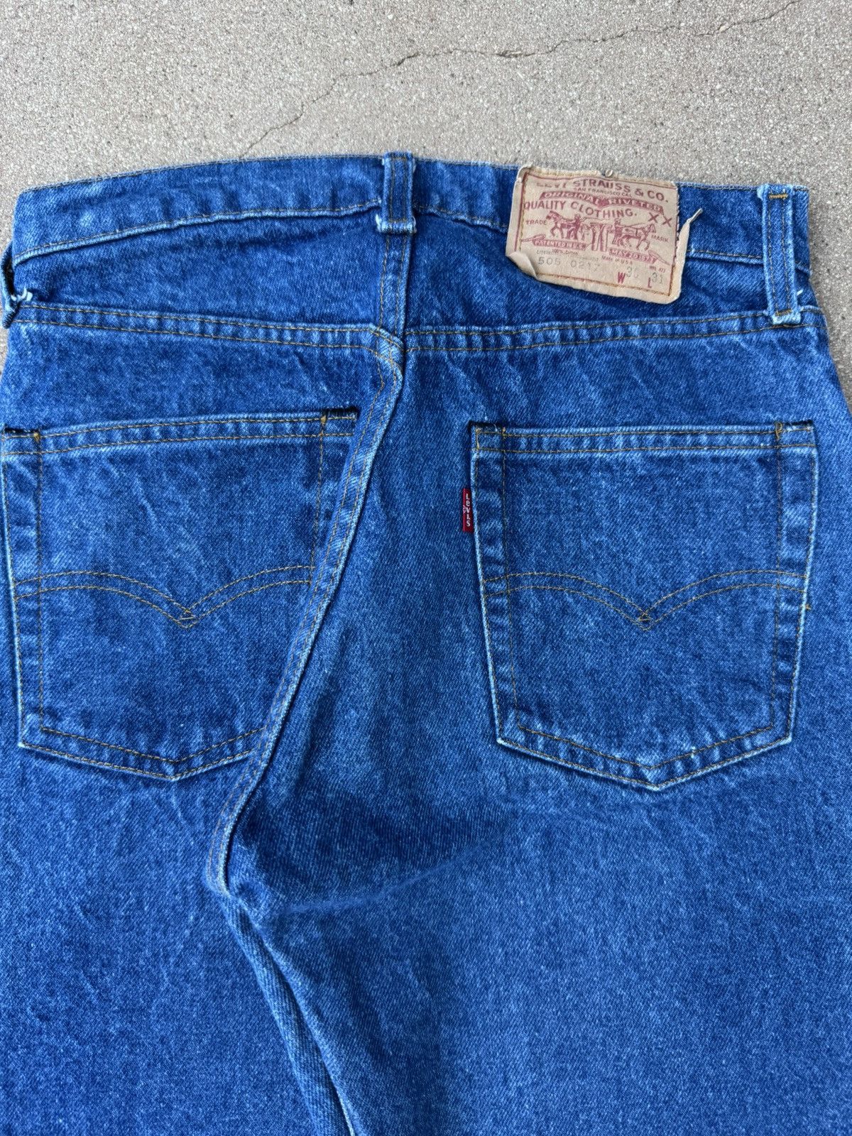 Levi's Vtg 80s Levi’s 505xx Red Tab Straight Leg Dark Jeans 29x30 Size US 29 - 7 Thumbnail
