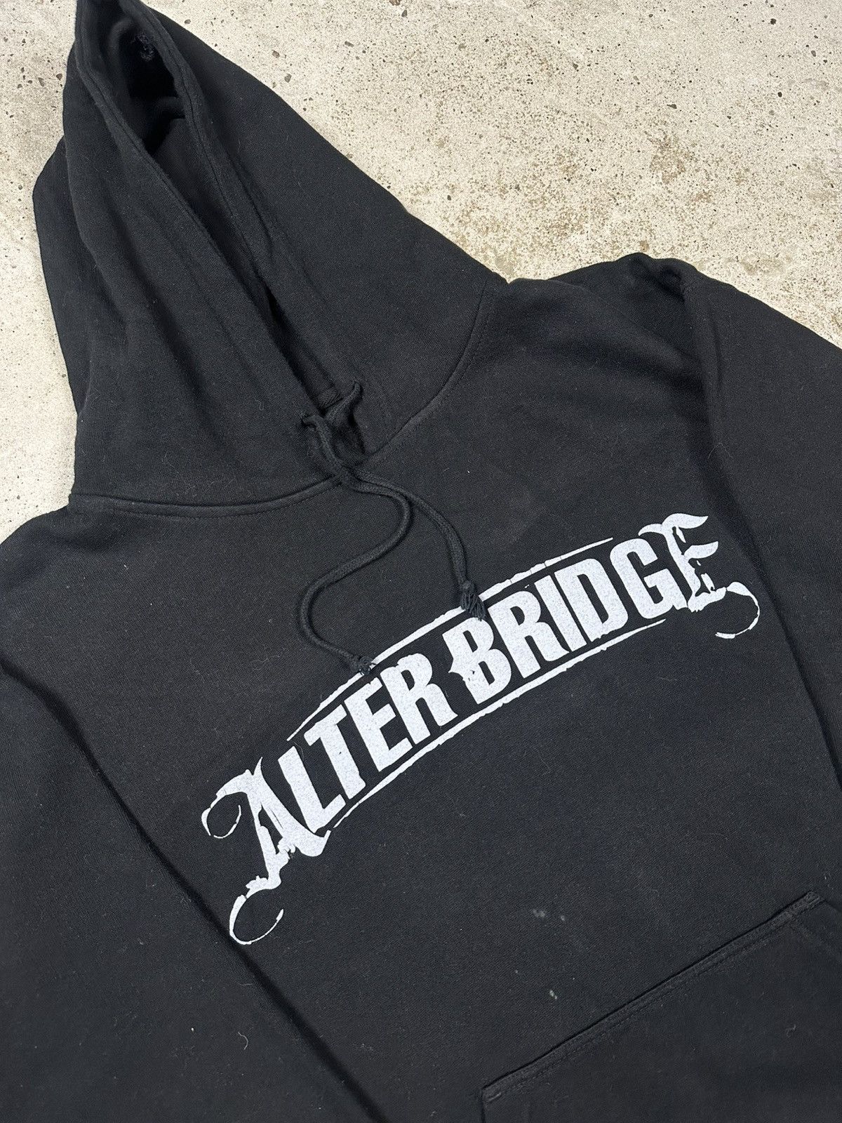 Band Tees × Vintage Vintage 2005 Alter Bridge Tour Band Hoodie Sweatshirt Size US L / EU 52-54 / 3 - 5 Thumbnail