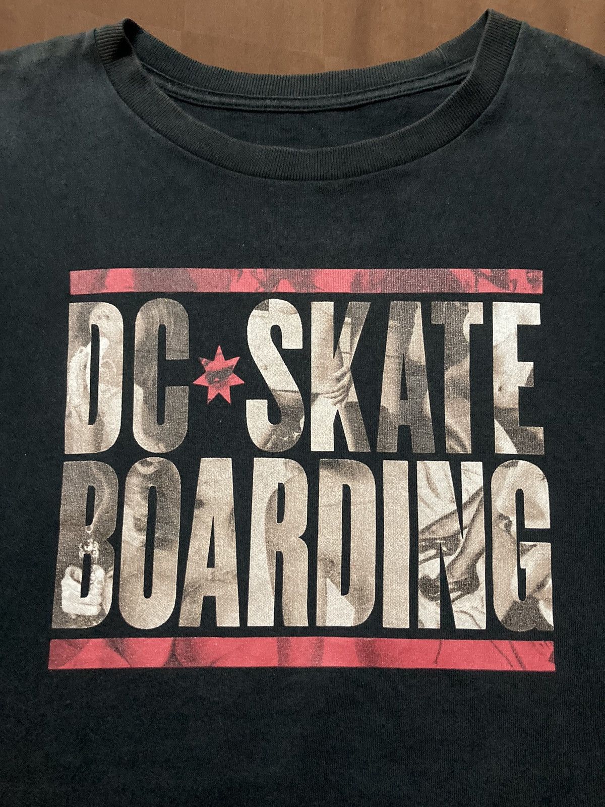 DC × Vintage Vintage DC Skateboarding Sunfaded Tee Size US M / EU 48-50 / 2 - 3 Thumbnail