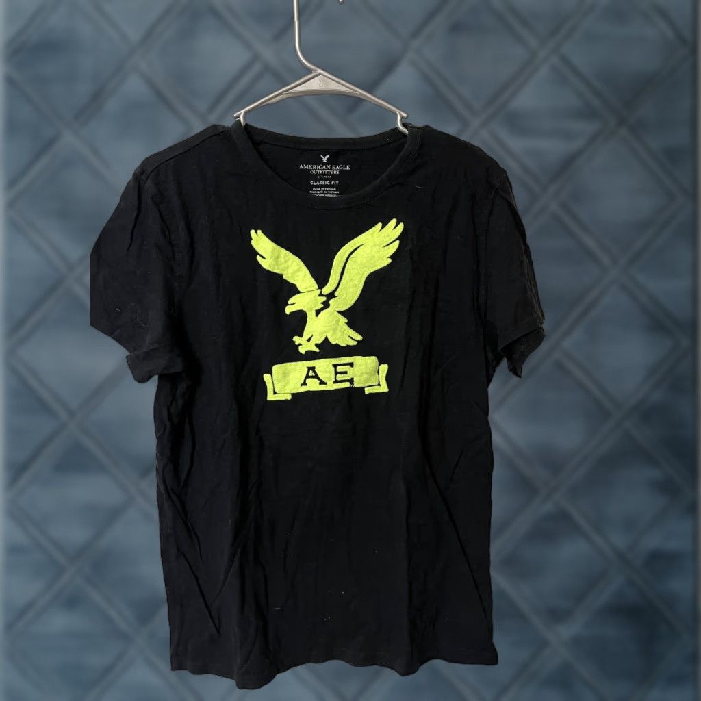 American Eagle Outfitters AMERICAN EAGLE Men’s Black Graphic Super Soft T Shirt Classic Fit Medium Shirt Boys Girls Mens Womens Size US M / EU 48-50 / 2 - 1 Thumbnail