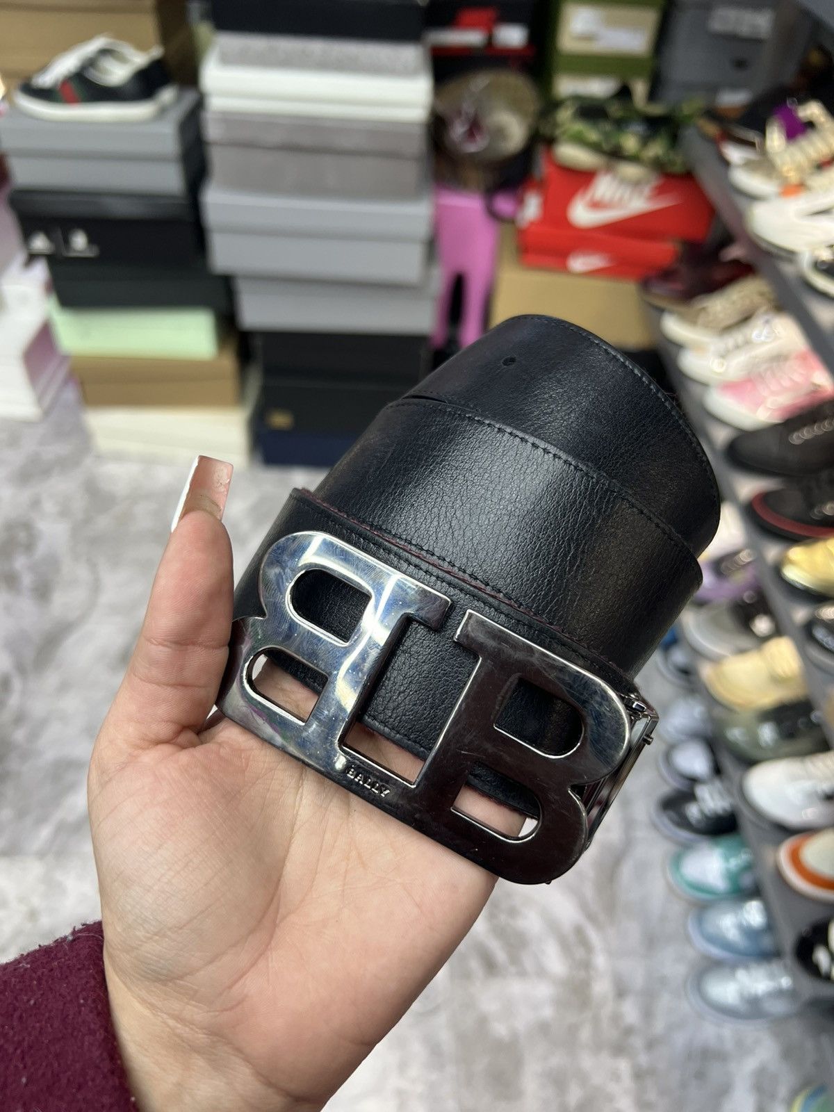 Bally Bally Mirror B Buckle Reversible Belt Size 36 - 2 Thumbnail