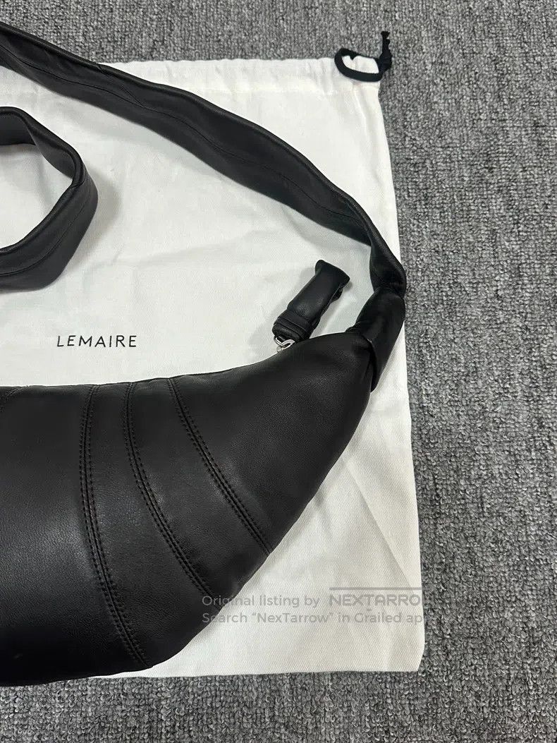 Lemaire LEMAIRE Dark Chocolate Small Lamb Leather Horn Bag Size ONE SIZE - 3 Thumbnail
