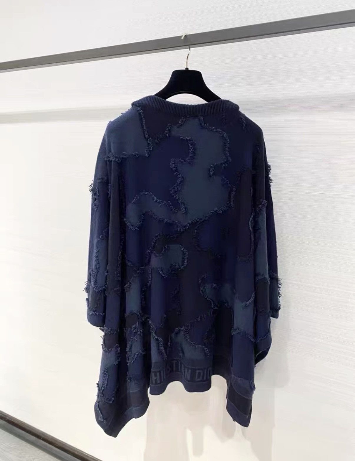 Dior Dior Stylish Dark Blue Cashmere Cape Shawl J33 Size XS / US 0-2 / IT 36-38 - 2 Thumbnail