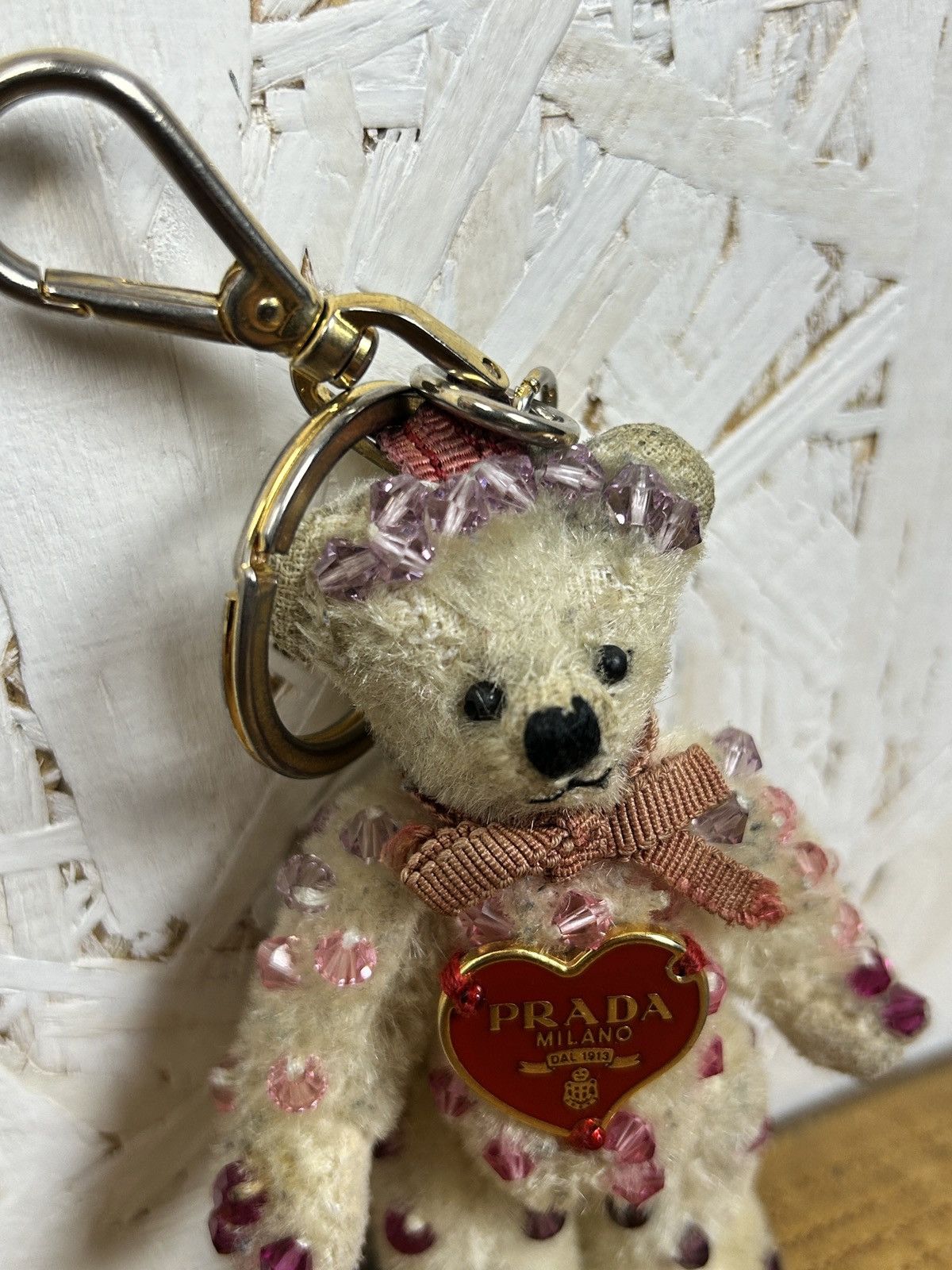 Prada Vintage Prada Heart Love Bag Charm Bear Key Holder Beige Size ONE SIZE - 2 Thumbnail