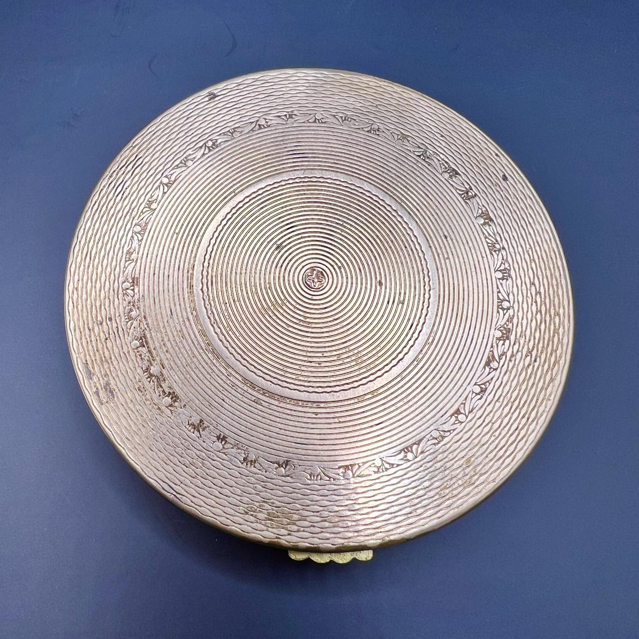 Vintage Vintage Vanity Face Puff Powder Box Compact Case Mirror Size ONE SIZE - 7 Thumbnail