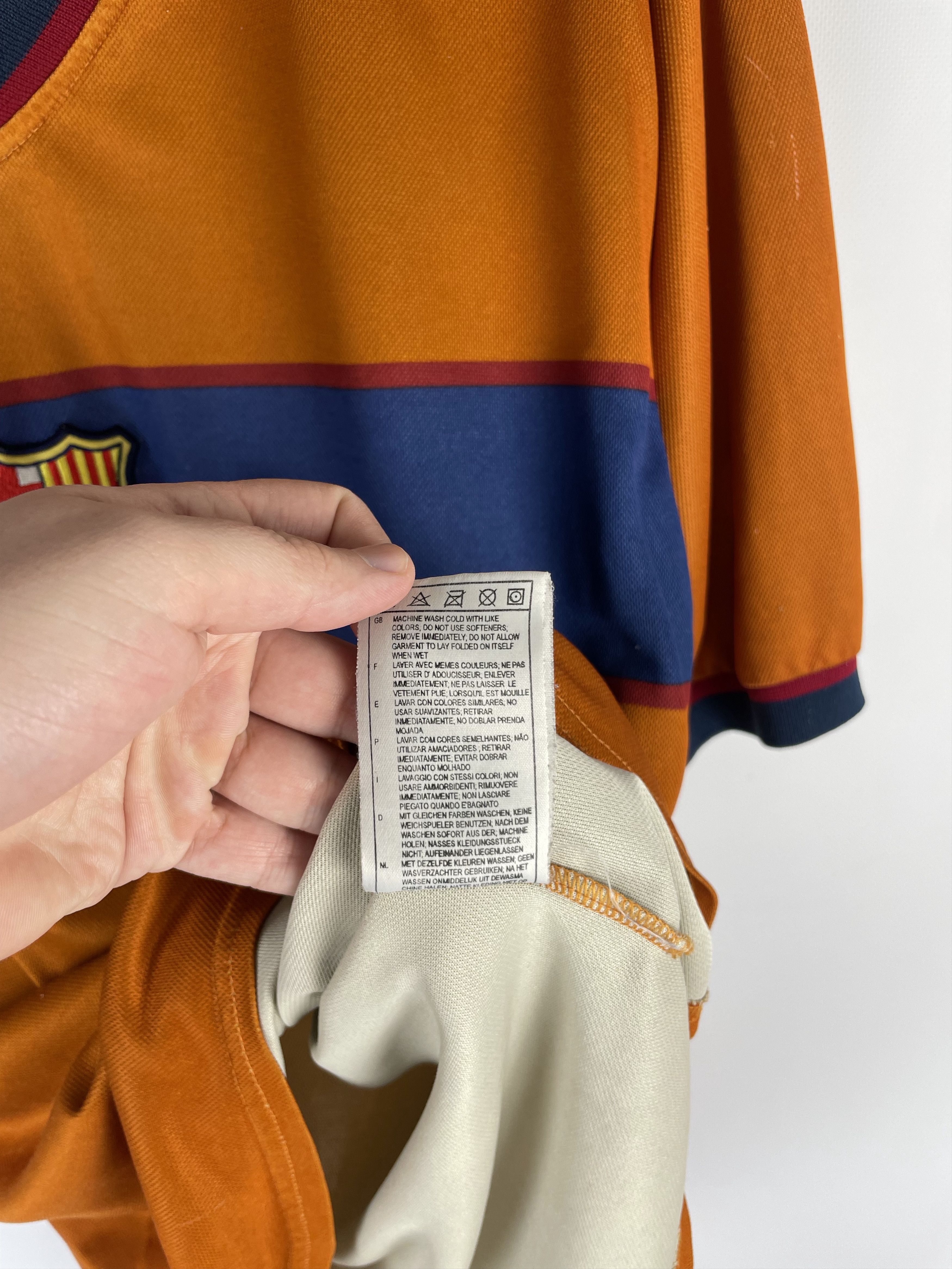 Nike Vintage Nike FC Barcelona T-shirt soccer jersey Size US XL / EU 56 / 4 - 10 Thumbnail