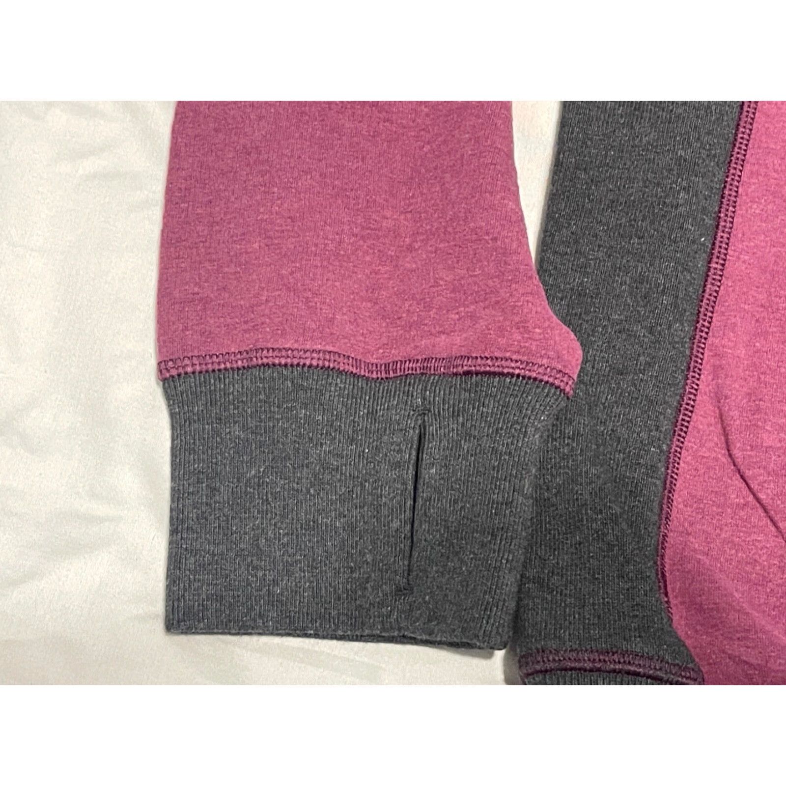 Lululemon Lululemon Mens Burgundy Long Sleeve Stretch Shirt XL Pullover Activewear MENS Shirts Size US XL / EU 56 / 4 - 2 Thumbnail