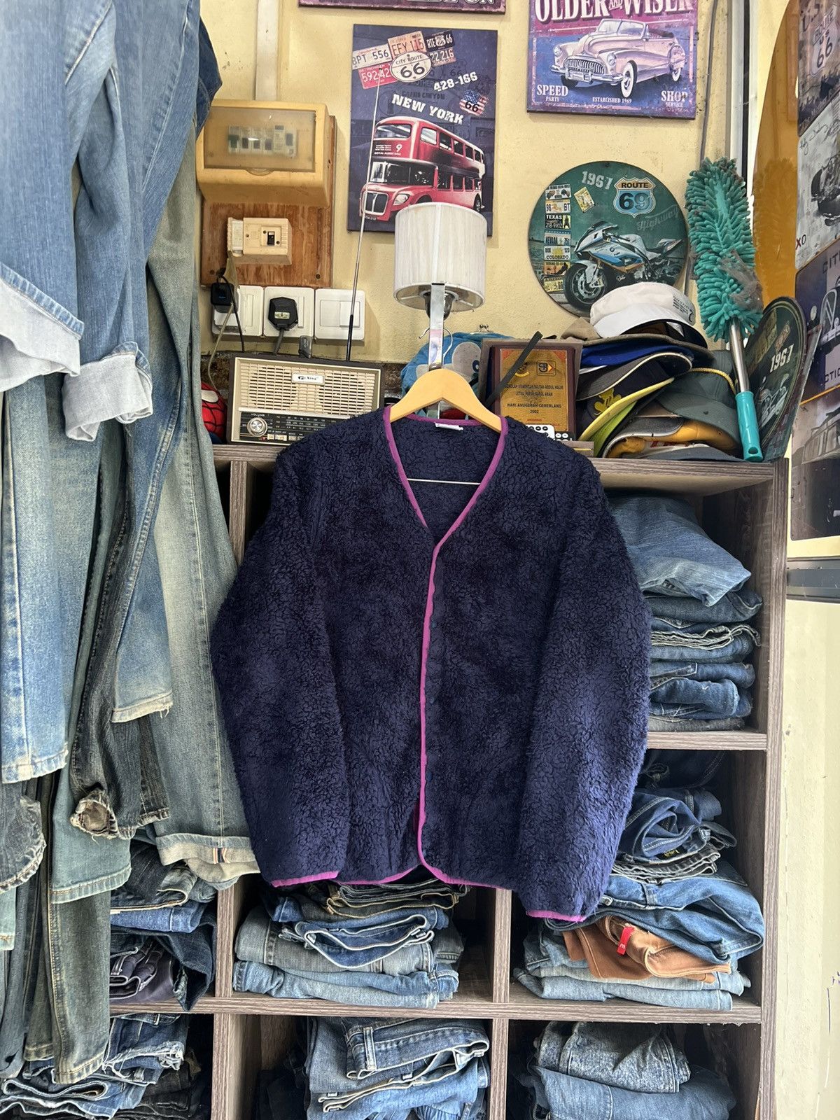 Champion 🔥Champion Faux Fur Button Jacket Size US S / EU 44-46 / 1 - 1 Thumbnail