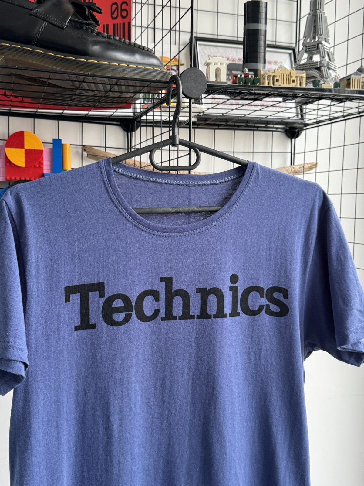 Vintage Vintage 90s Technics DJ Logo T-shirt Y2K Size US M / EU 48-50 / 2 - 2 Thumbnail
