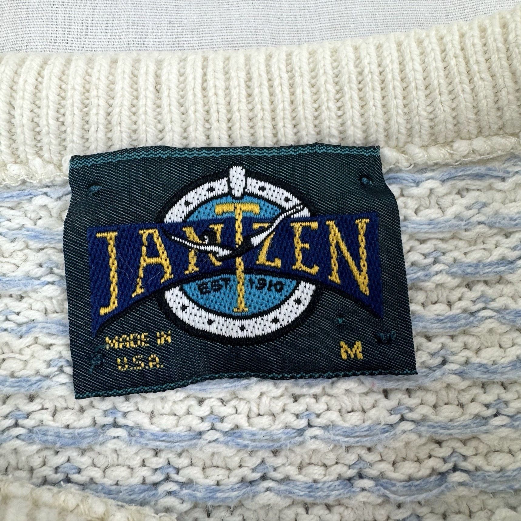 Jantzen VINTAGE Jantzen Sweater Striped Knit Pullover Womens Medium White 90s Classic Size M / US 6-8 / IT 42-44 - 4 Thumbnail