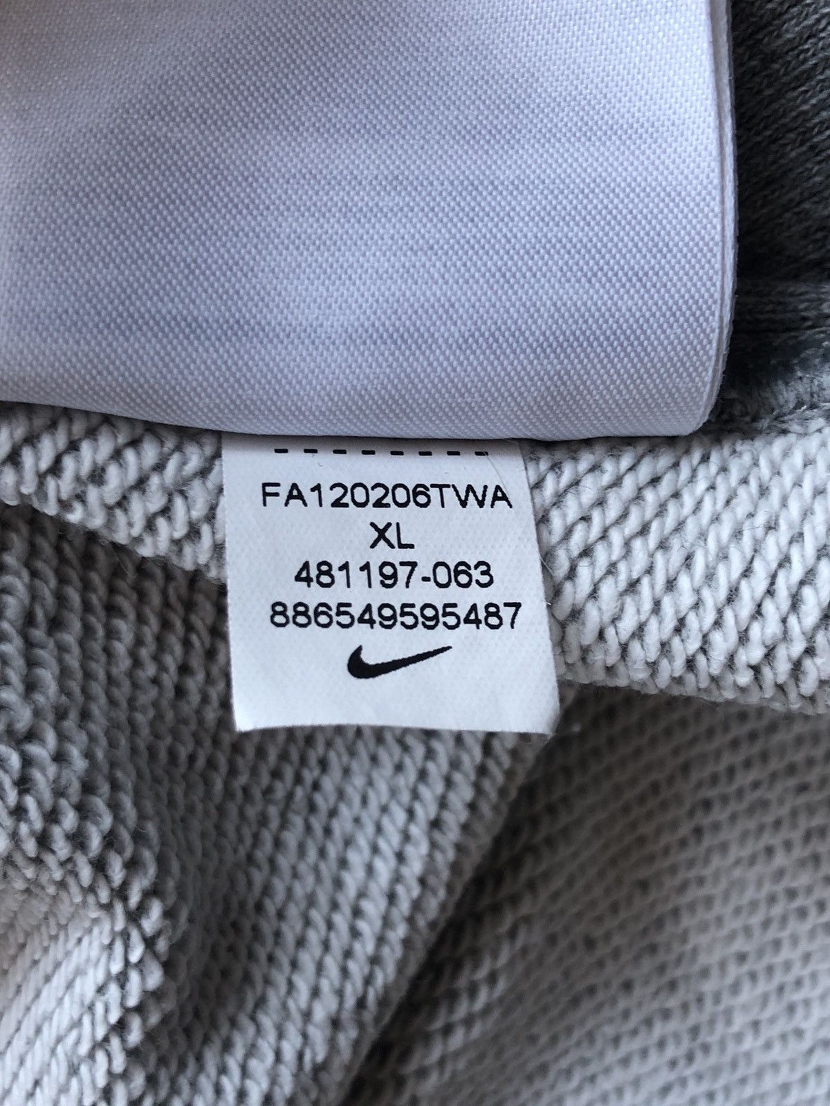 Nike × Vintage 🦈 NIKE RETRO SWEATSHIRT ATHLETIC DEPARTMENT BIG CENTRAL LOGO Size US XL / EU 56 / 4 - 6 Thumbnail