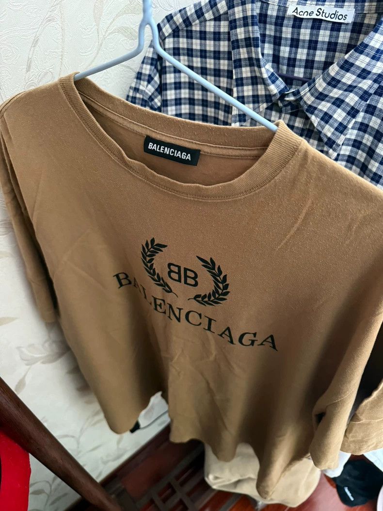 Balenciaga Balenciaga Khaki wheat-ear short sleeves Size US L / EU 52-54 / 3 - 1 Thumbnail
