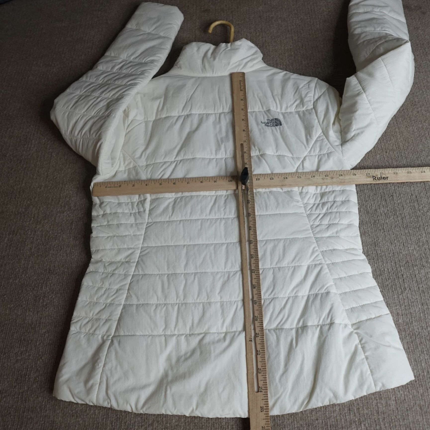 The North Face The North Face Womens Jacket Medium White Cinnabar Hyvent Puffer Jacket Hooded Full Zip Womens M White Regular Polyester Size M / US 6-8 / IT 42-44 - 5 Thumbnail