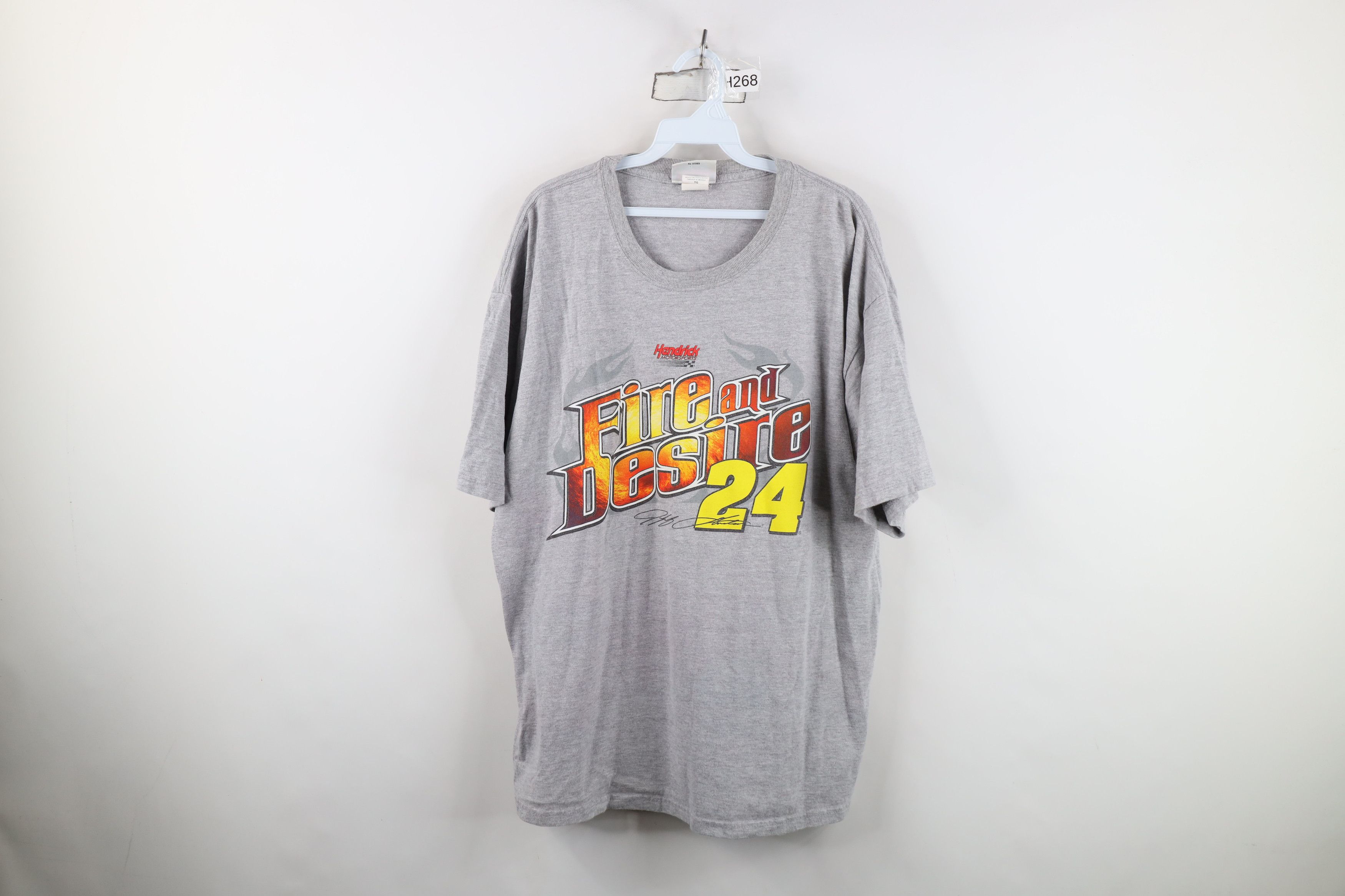 Vintage Vintage Y2K 2003 Nascar Fire Flames Jeff Gordon T-Shirt Size US XL / EU 56 / 4 - 1 Thumbnail