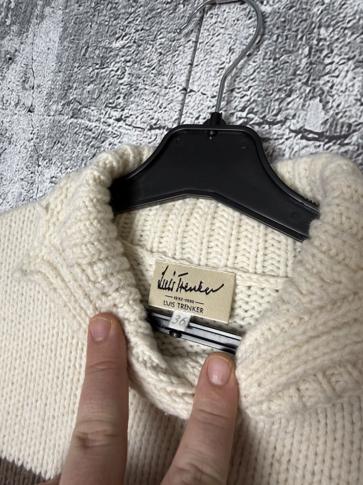 Vintage Luis Trenker Cream Wool Blend Knitted Shawl Collar Sweater Size XS / US 0-2 / IT 36-38 - 14 Thumbnail