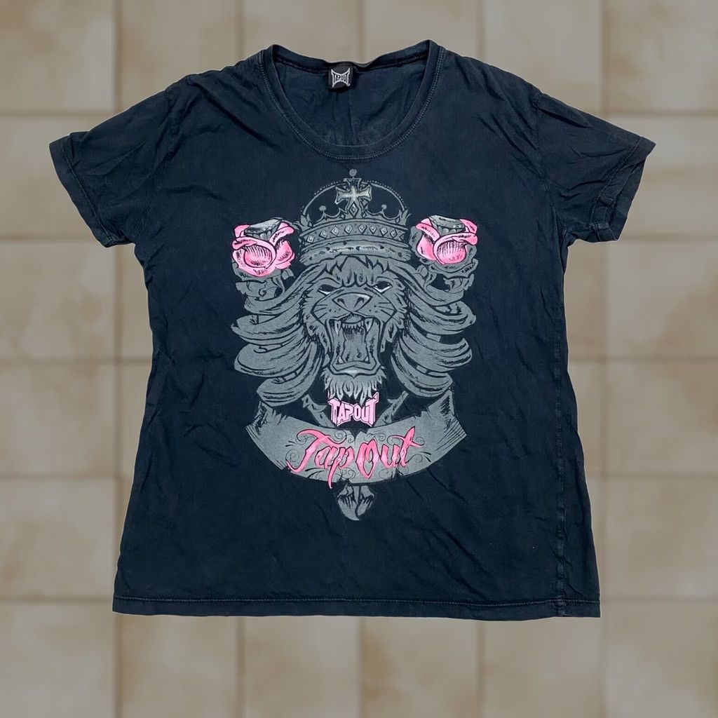 Tapout Tapout Shirt Womens L Black MMA Lions Crest Y2K Punk Grunge Goth Emo Size L / US 10 / IT 46 - 1 Thumbnail