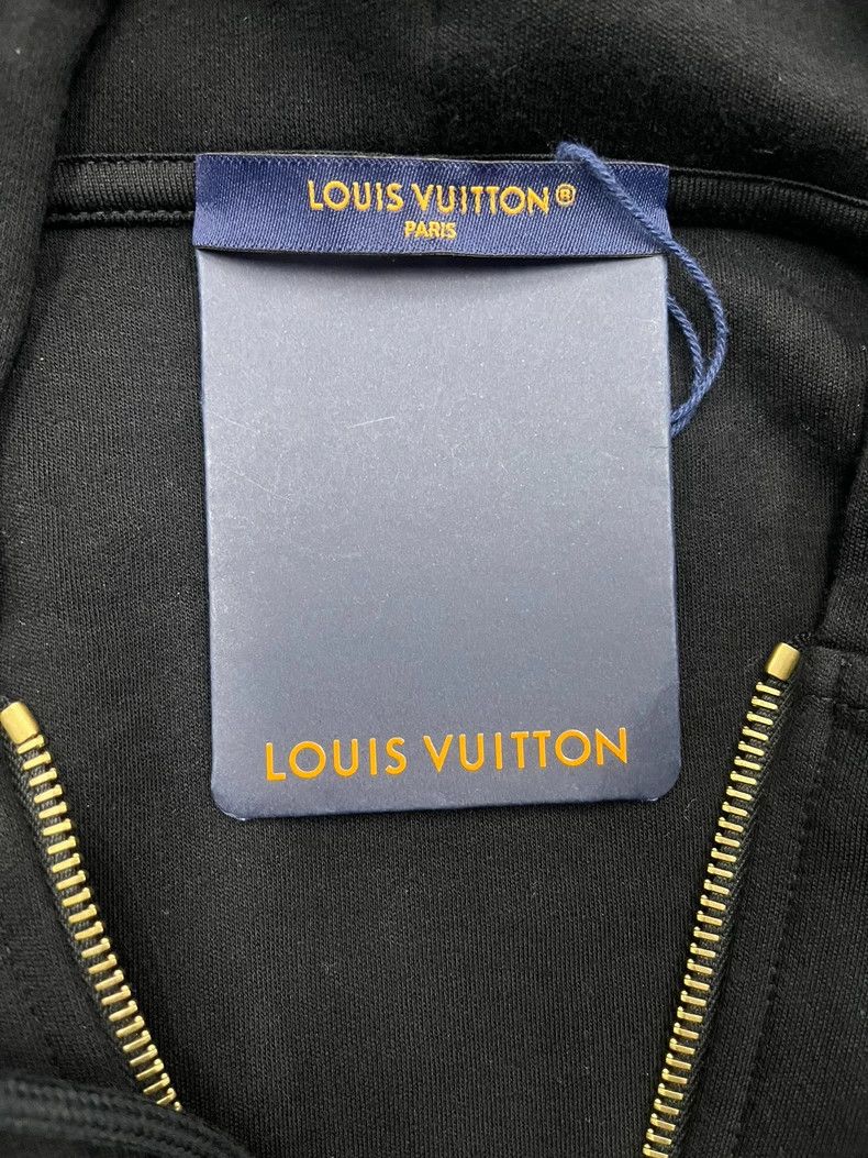 Louis Vuitton Louis Vuitton SS24 Logo Pearl Zip Hoodie Jacket Size US M / EU 48-50 / 2 - 3 Thumbnail