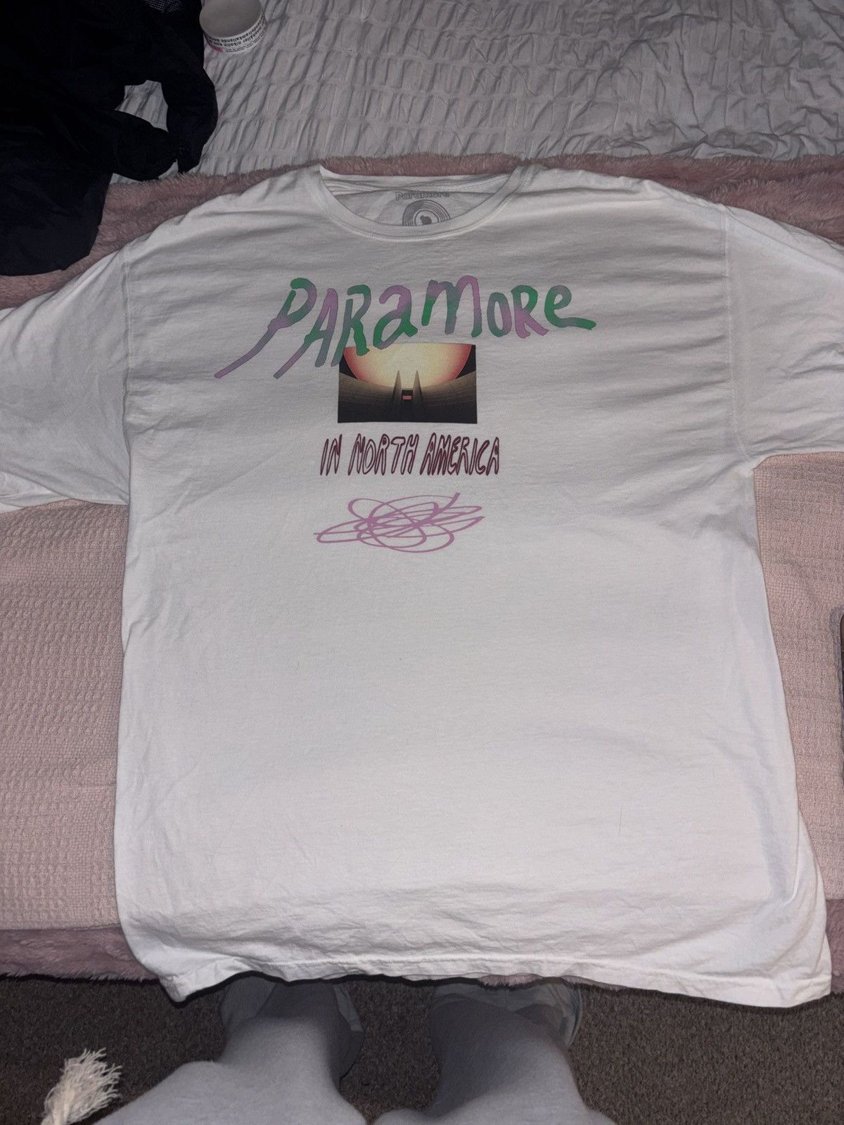 Other Paramore north America tour tee Size US XL / EU 56 / 4 - 1 Thumbnail