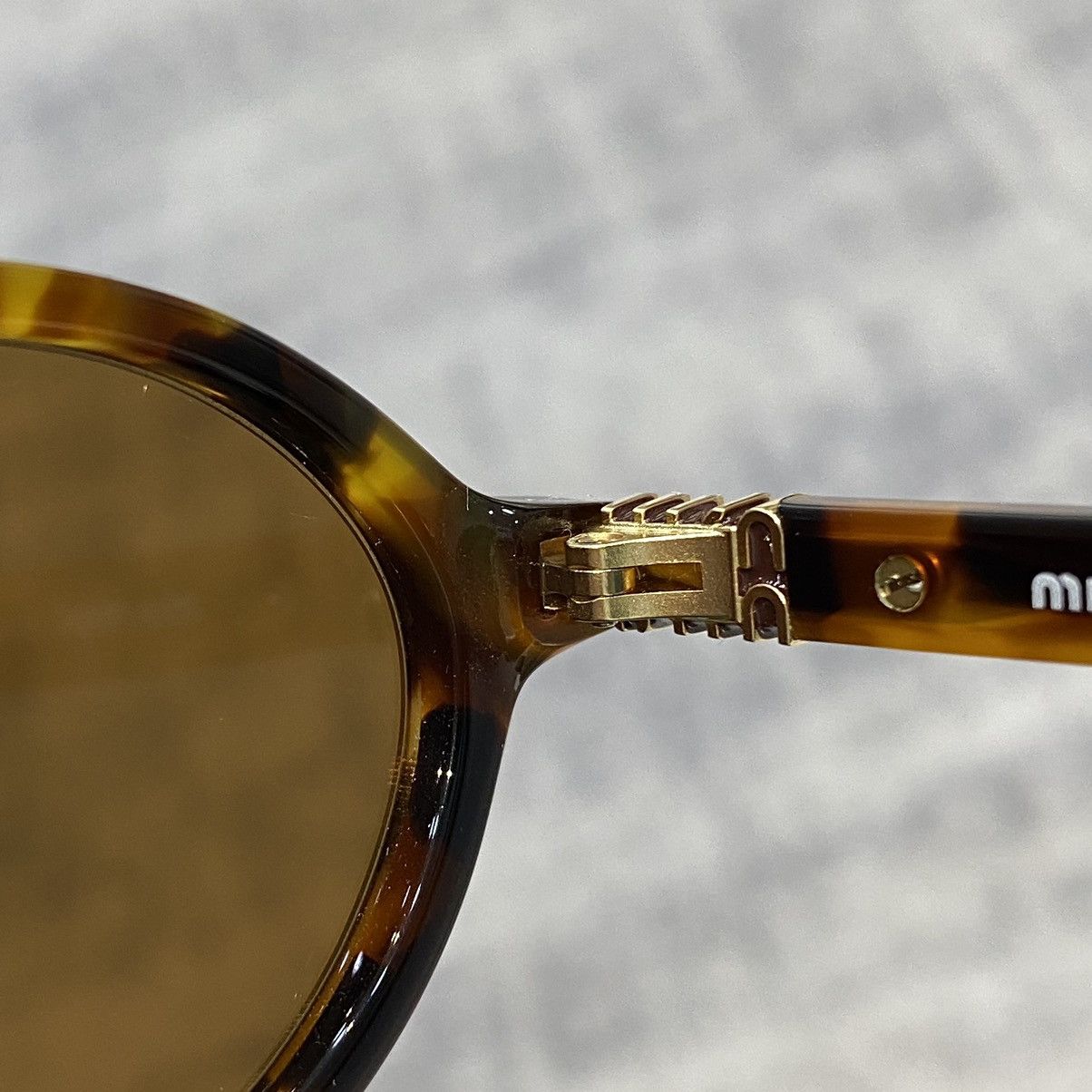 Miu Miu Miu Miu SMU04Z-19P-2Z1 Size ONE SIZE - 6 Thumbnail