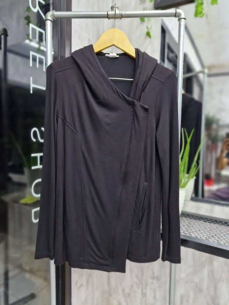 Helmut Lang Helmut Lang Asymmetrical Hoodie Size S / US 4 / IT 40 - 1 Thumbnail