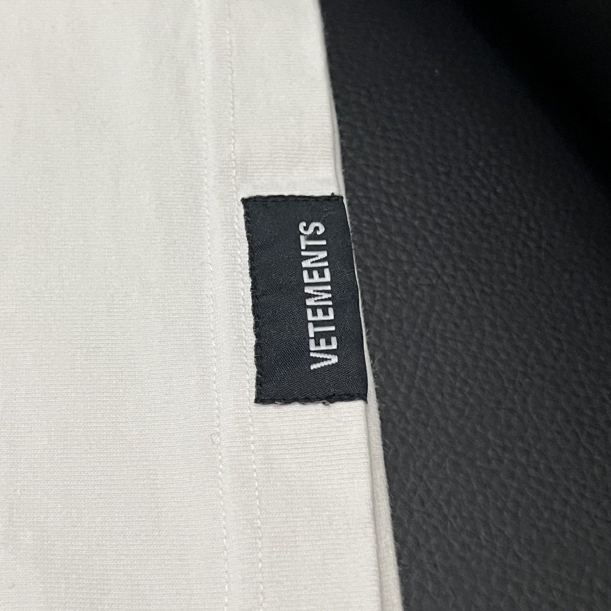Vetements Vetements SS20 Runway OG Ecstasy Internet Graphics Tee Size US XS / EU 42 / 0 - 7 Thumbnail
