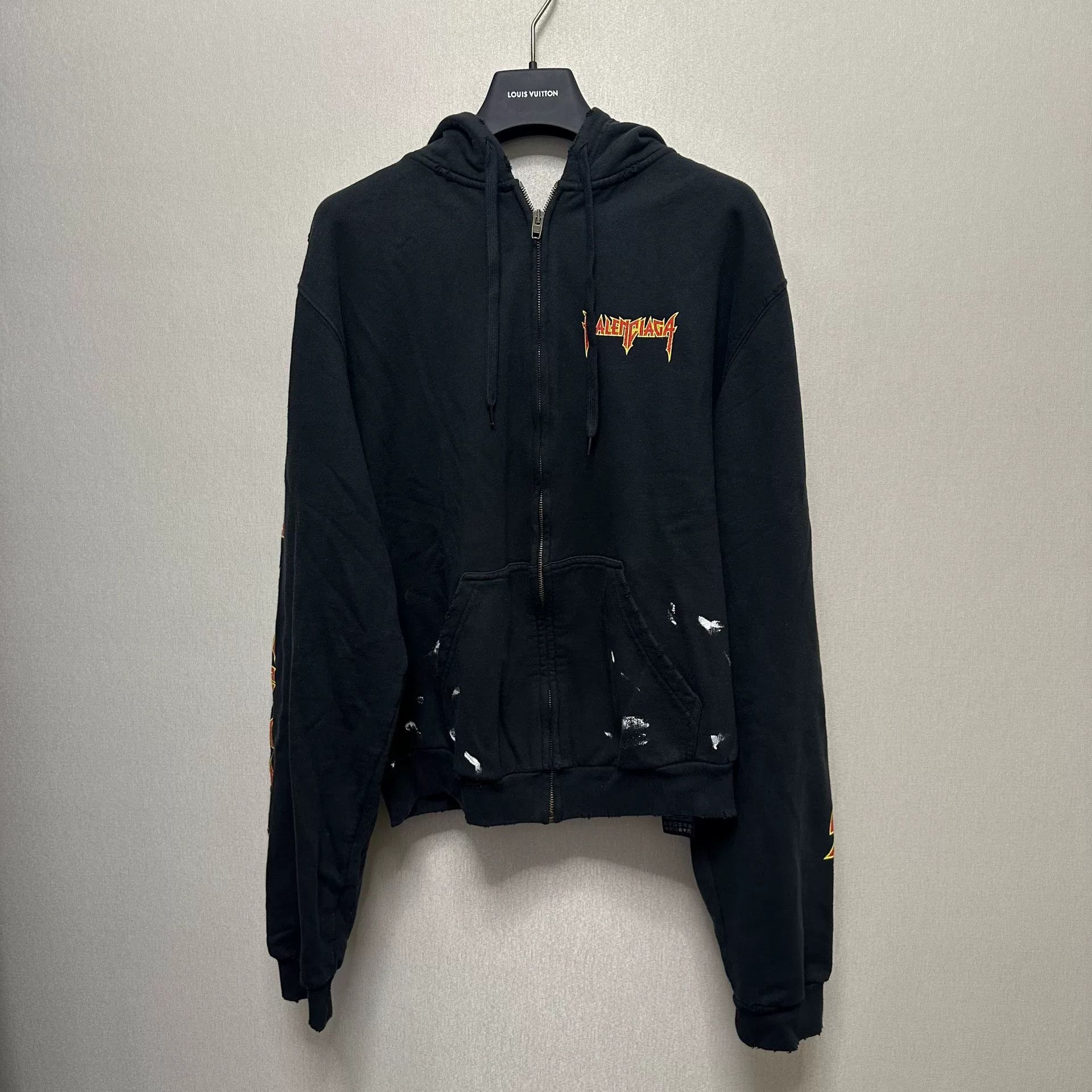 Balenciaga Balenciaga Distressed Slim Black Hoodie L Women Size L / US 10 / IT 46 - 1 Thumbnail