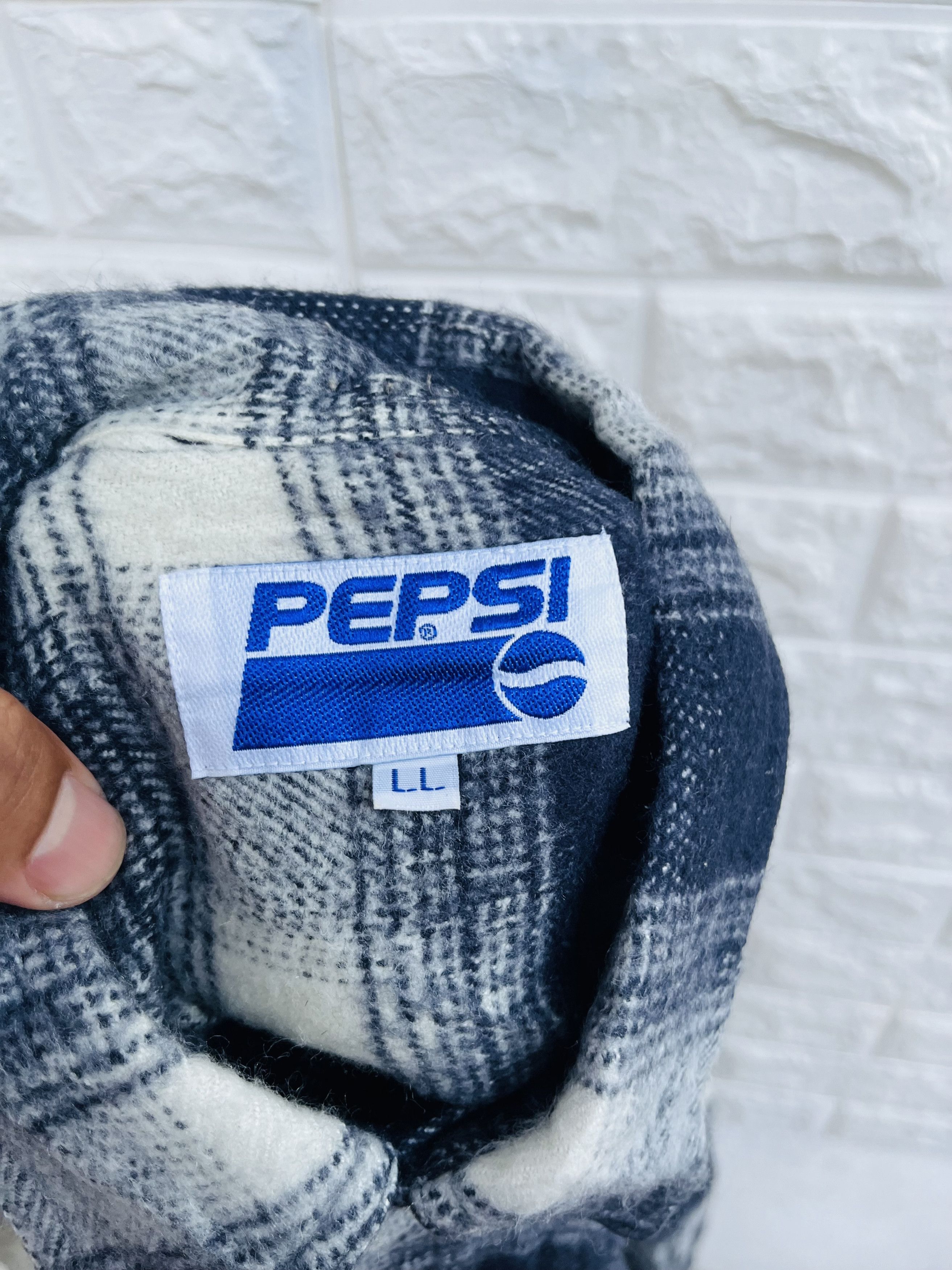 Japanese Brand × Pepsi × Vintage Vintage Pepsi Hip Hop Streetwear Fashion Style Flanel Size US XL / EU 56 / 4 - 8 Thumbnail