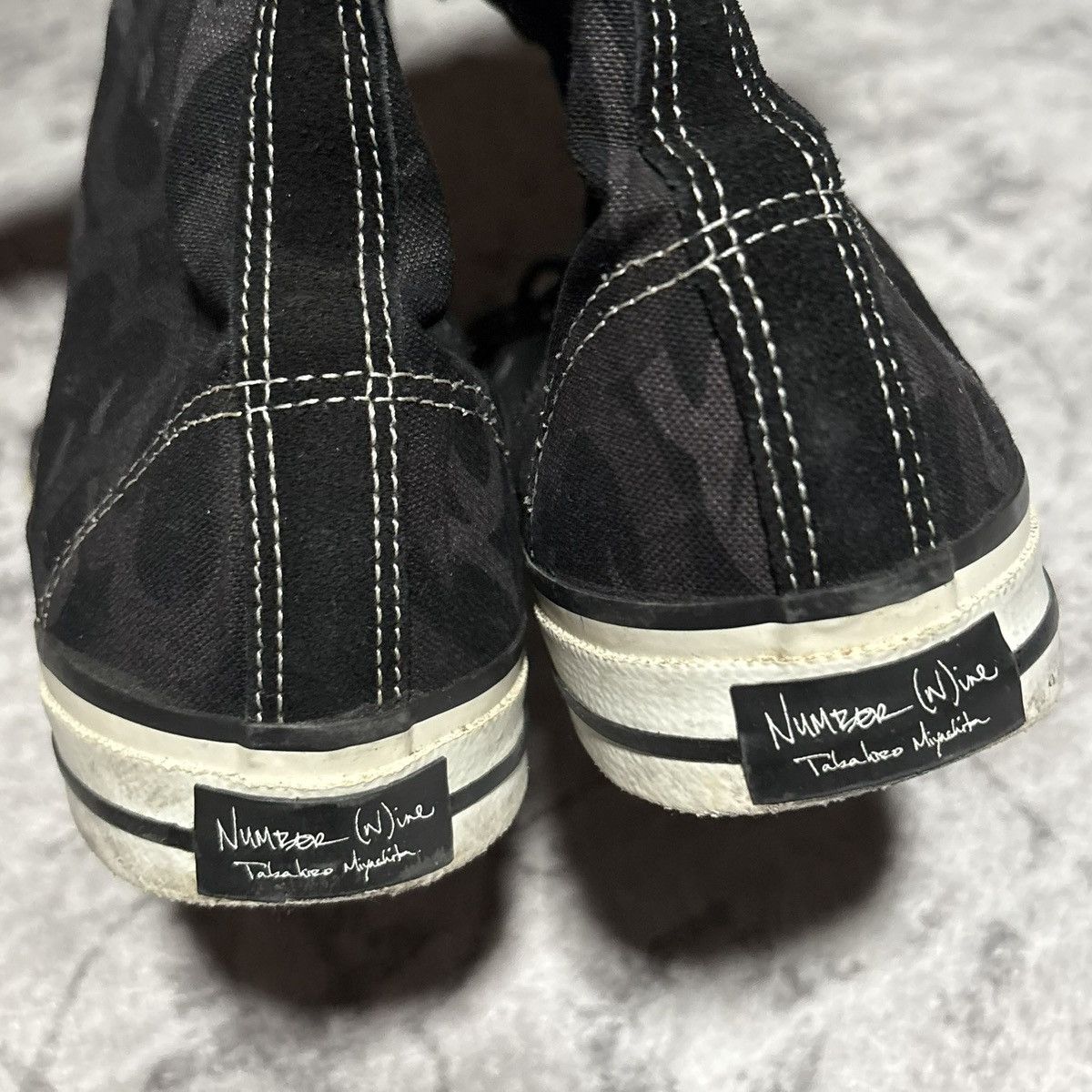 Number (N)ine Number (N)ine AW04 Tribal Heart Camo High Top Sneakers Black Size US 9 / EU 42 - 7 Thumbnail