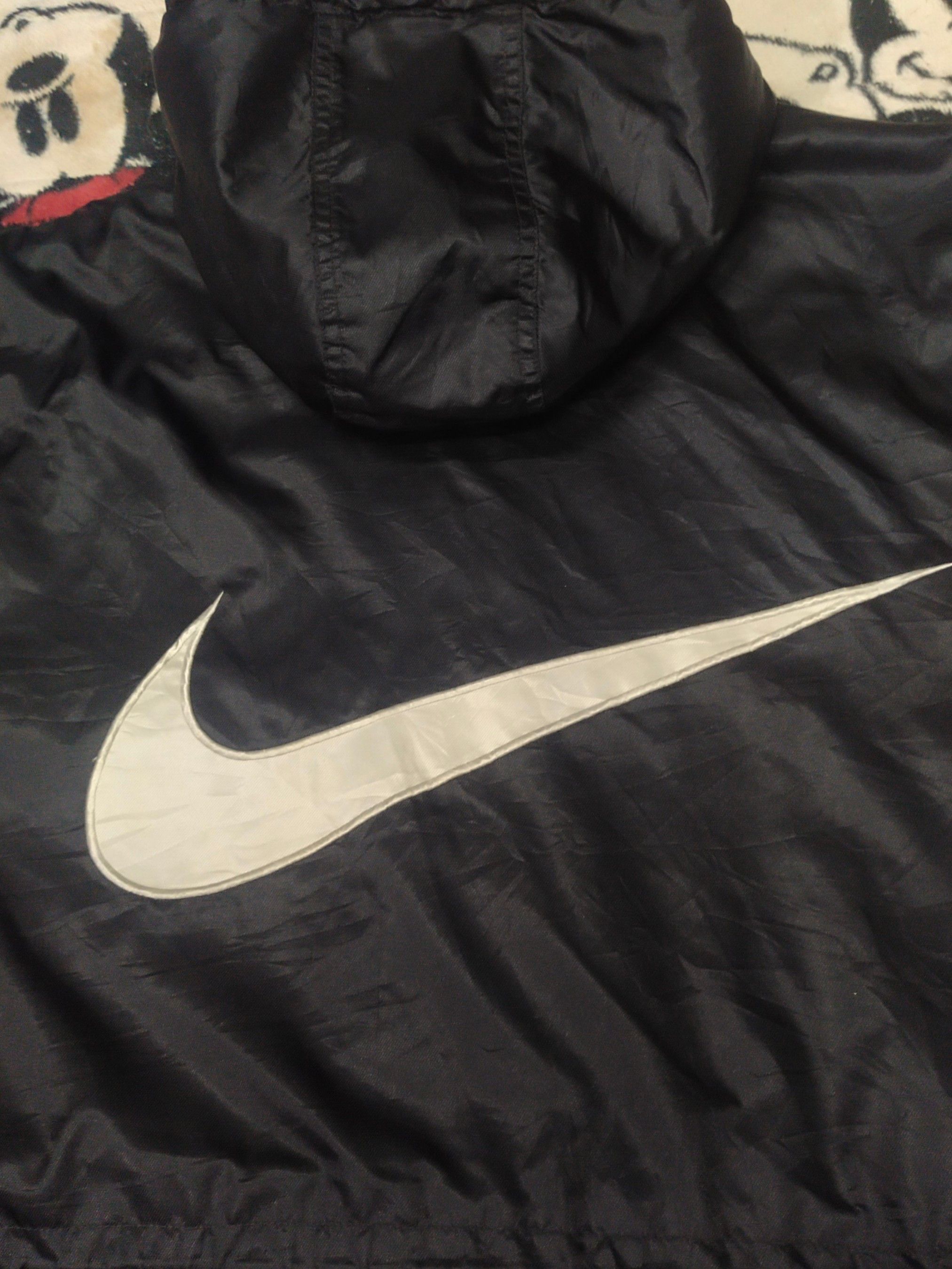 Nike Vintage Nike Large White Swoosh Logo Hooded Jacket Size US L / EU 52-54 / 3 - 17 Thumbnail