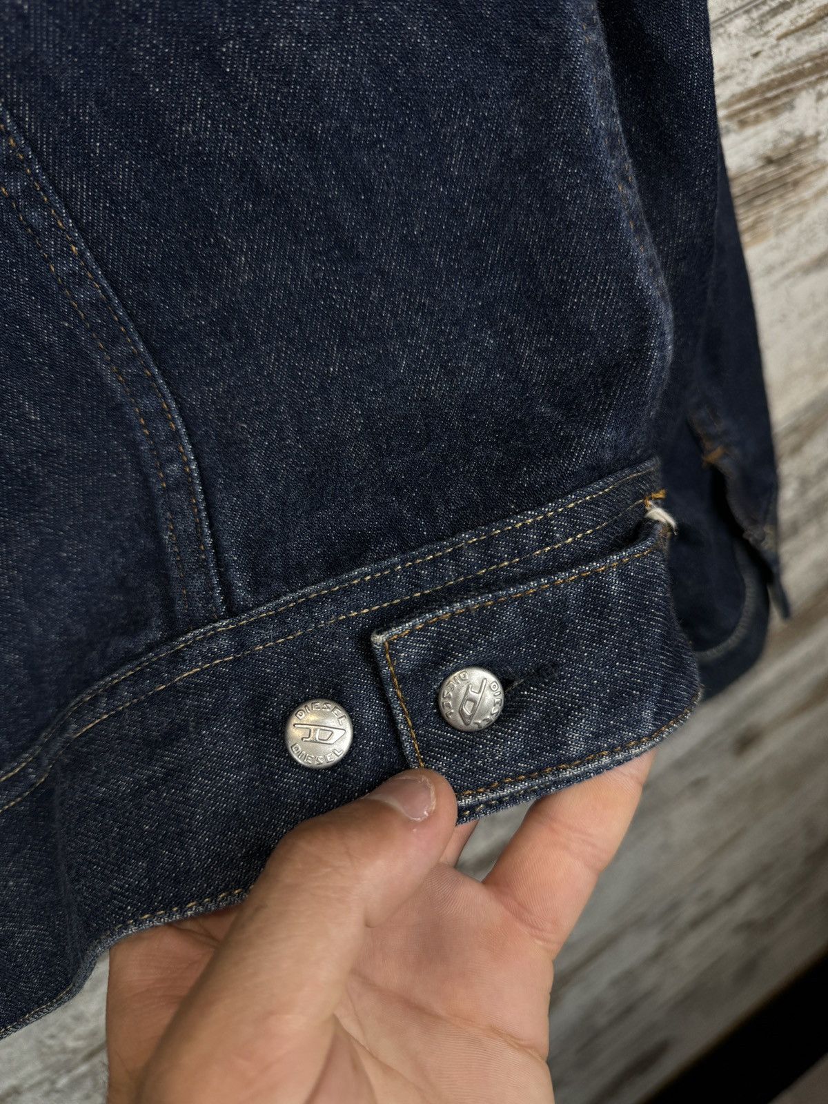 Diesel × Vintage Women’s Vintage Diesel Denim jacket bombers y2k rare Size L / US 10 / IT 46 - 15 Thumbnail