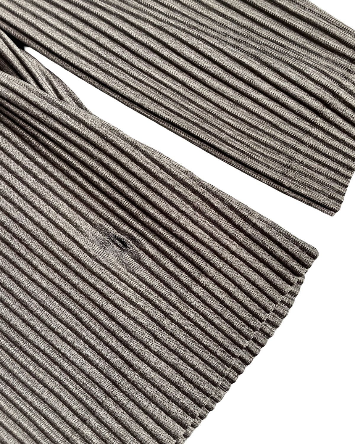 Issey Miyake Homme Plissé Issey Miyake plissé zipped jacket Size US S / EU 44-46 / 1 - 5 Thumbnail