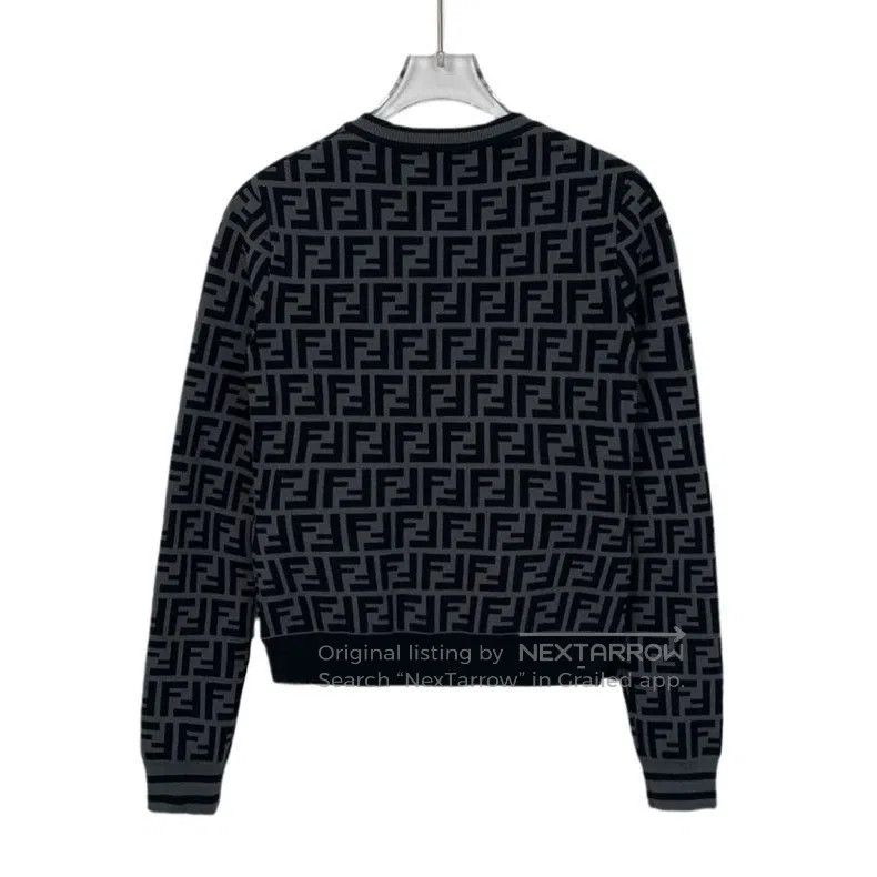 Fendi Fendi Logo Print Crewneck Knit Sweater. Size US XS / EU 42 / 0 - 2 Thumbnail