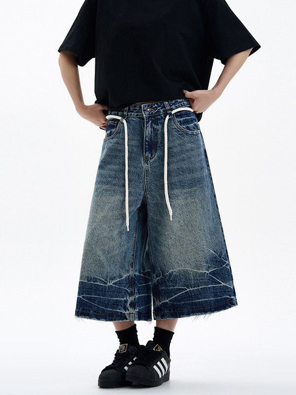 Vintage Men's Retro Washed & Distressed Drawstring Denim Shorts Size US 32 / EU 48 - 2 Thumbnail
