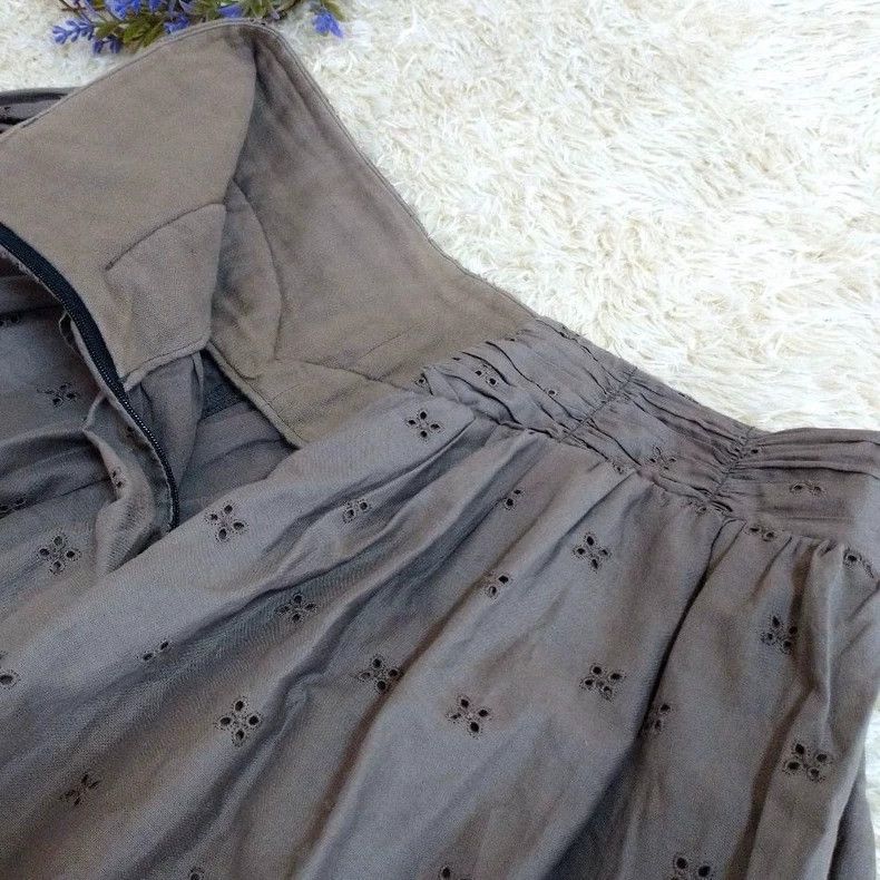 Comme des Garcons Comme Des Garcons size S Delicate cut lace embroidered flo Size 24" / US 00 / IT 34 - 4 Thumbnail