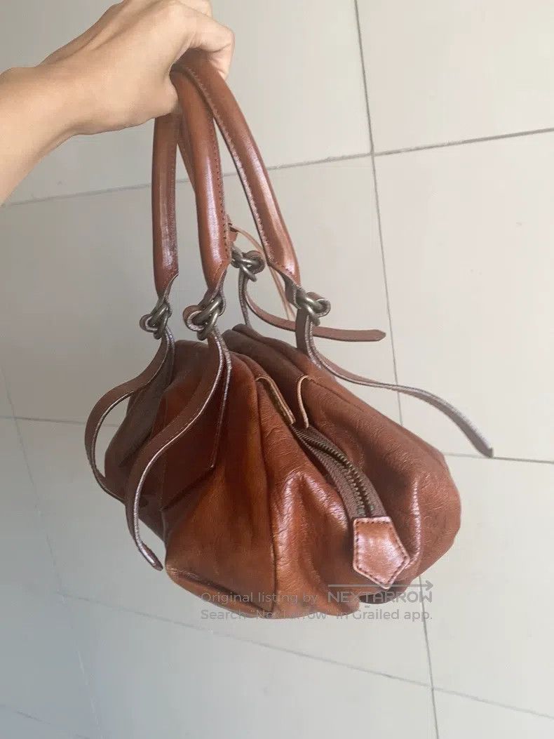 Vivienne Westwood Vivienne Westwood size os Brown, tan handbag, dumpling bag, Size ONE SIZE - 5 Thumbnail