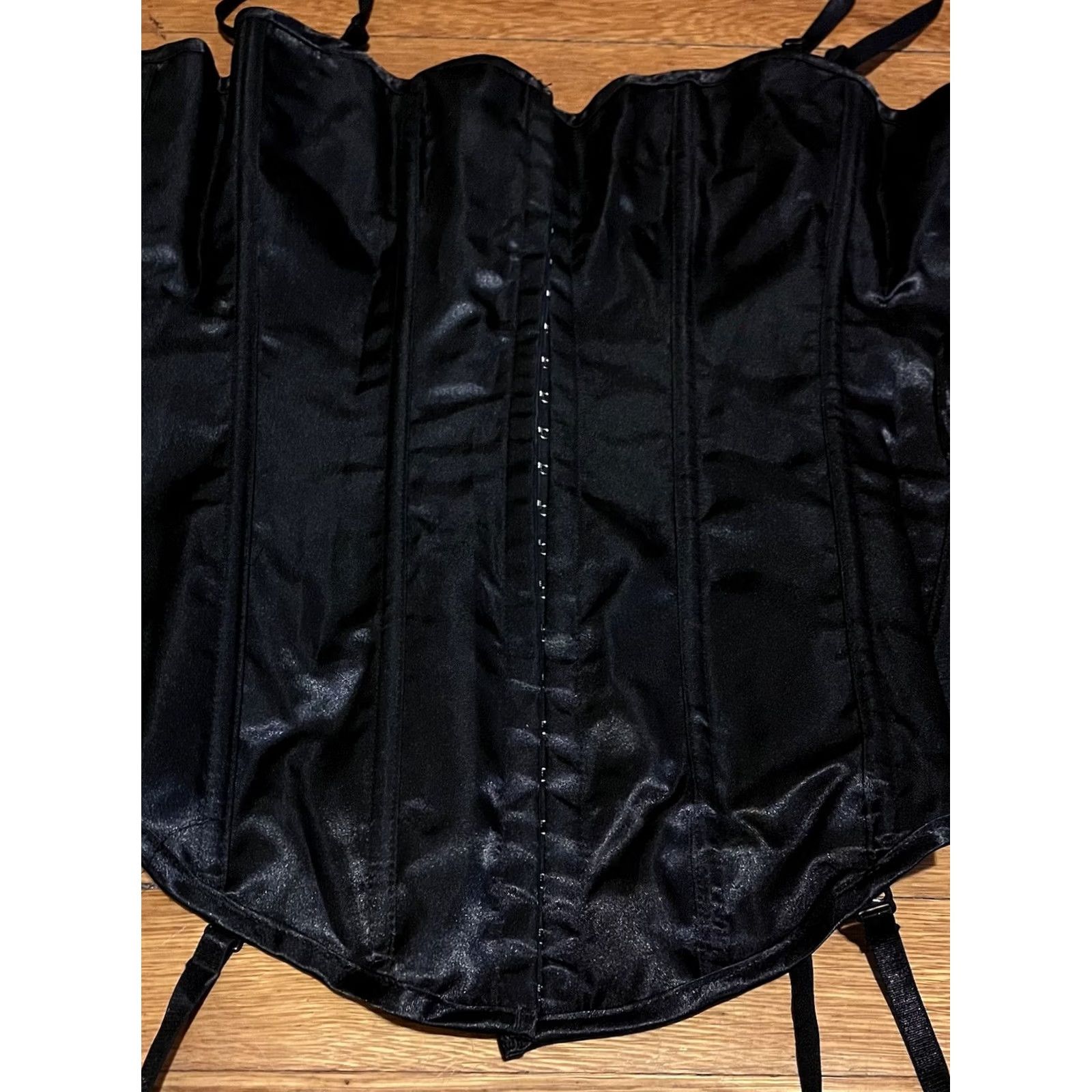 Vintage Dreamgirl Corset Women’s 42 Black Satin Thigh High Stockings Size M / US 6-8 / IT 42-44 - 2 Thumbnail