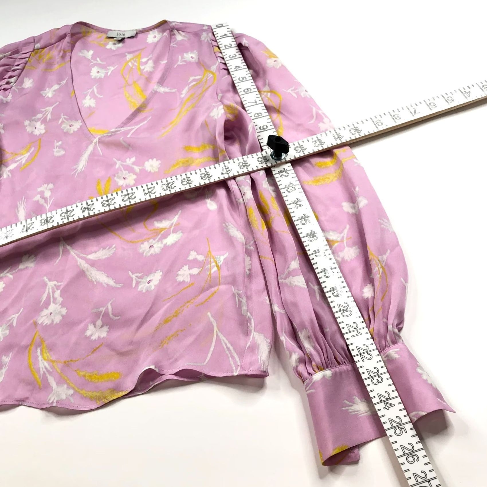 Joie Joie XS 100% Silk Womens Pullover Top Blouse All Over Print Motif Pink MINT Nike? Size XS / US 0-2 / IT 36-38 - 7 Thumbnail