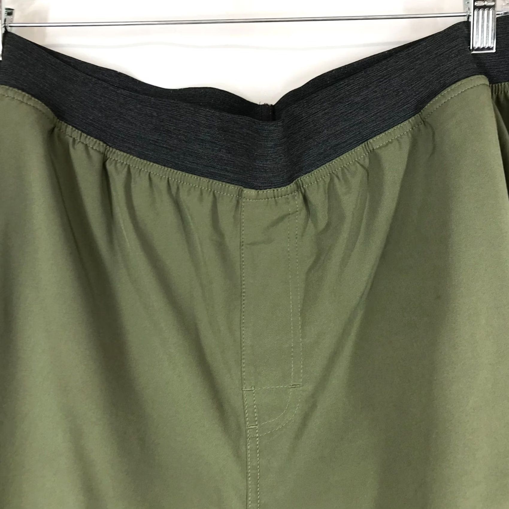 Prana PRANA Men's XXL Green Elastic Waist Polyester Blend Shorts Size US 39 - 2 Thumbnail